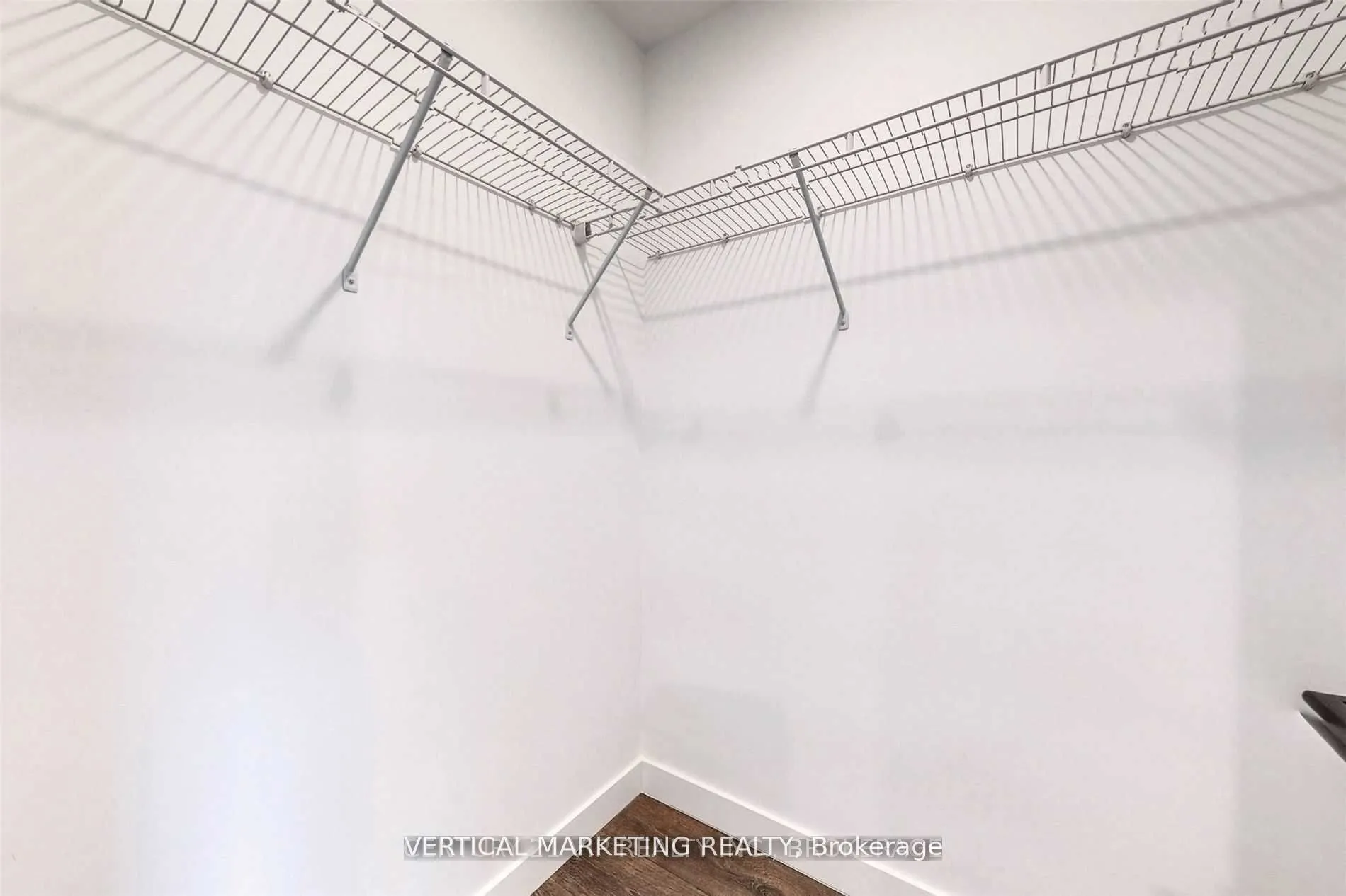 505 Richmond Street W, #815