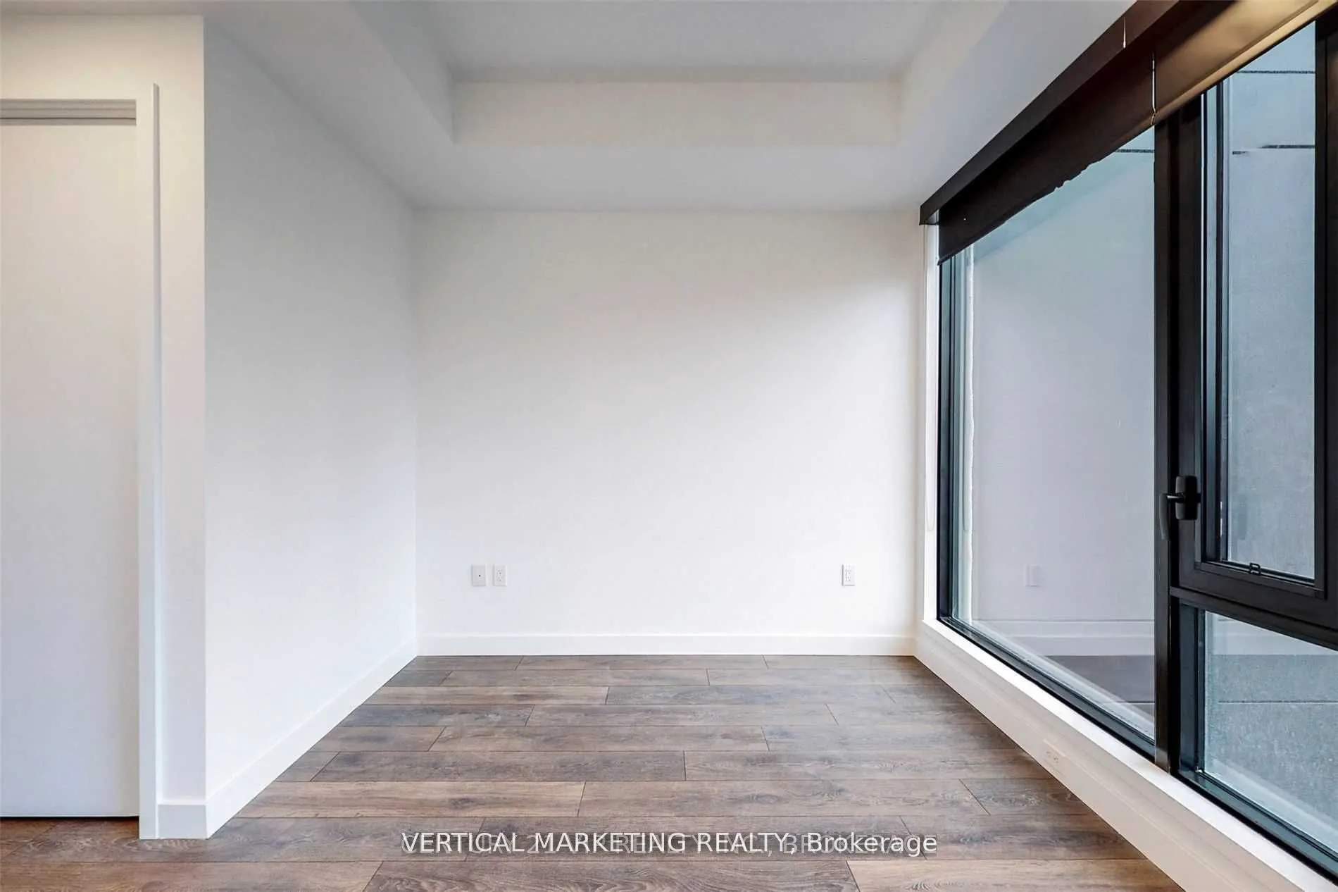 505 Richmond Street W, #815