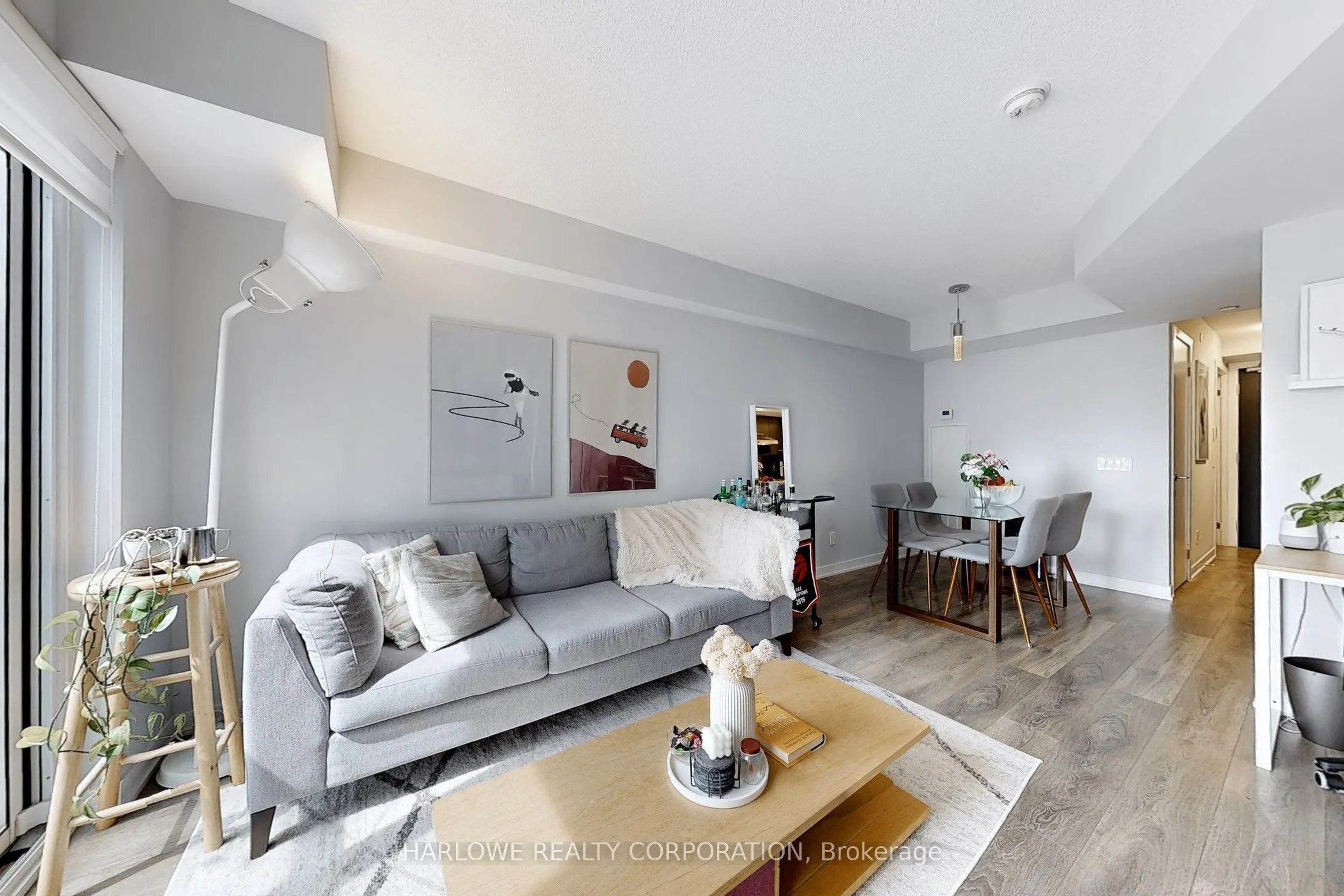 87 Peter Street, #1005