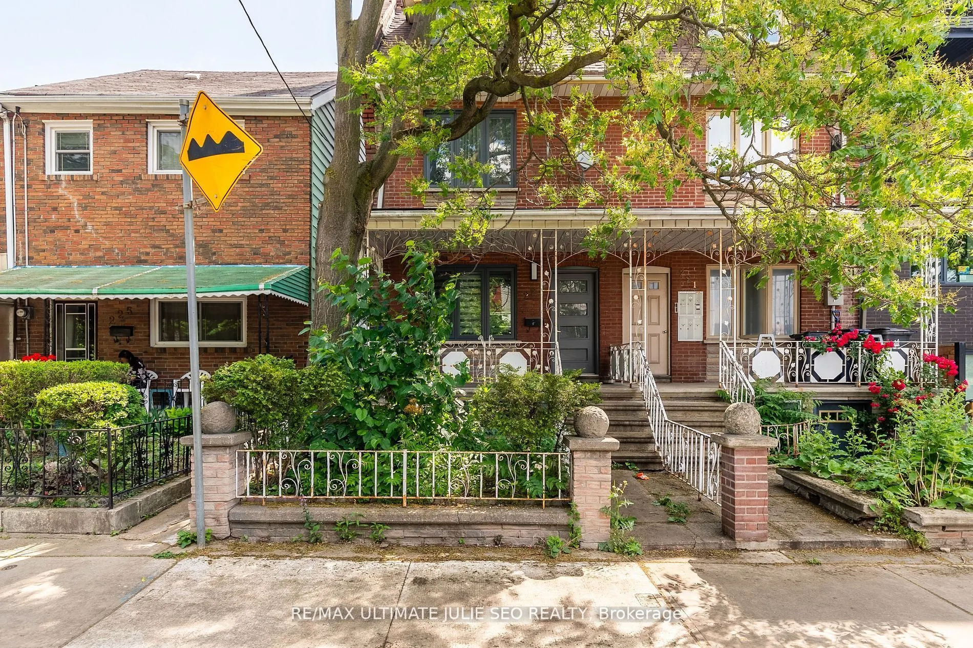 223 Manning Avenue