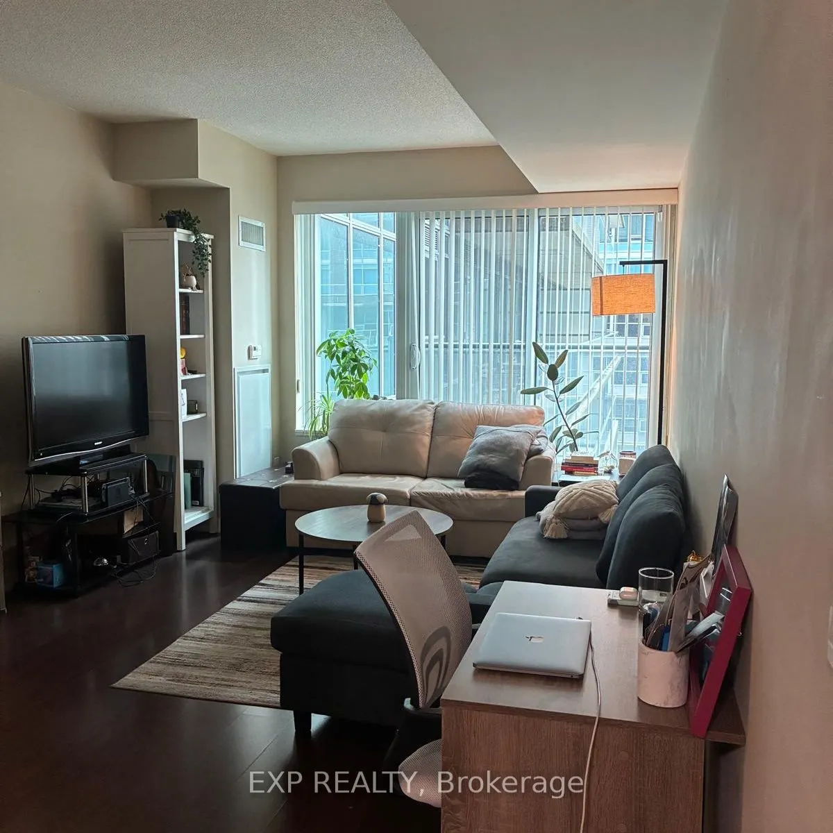 55 East Liberty Street, #420