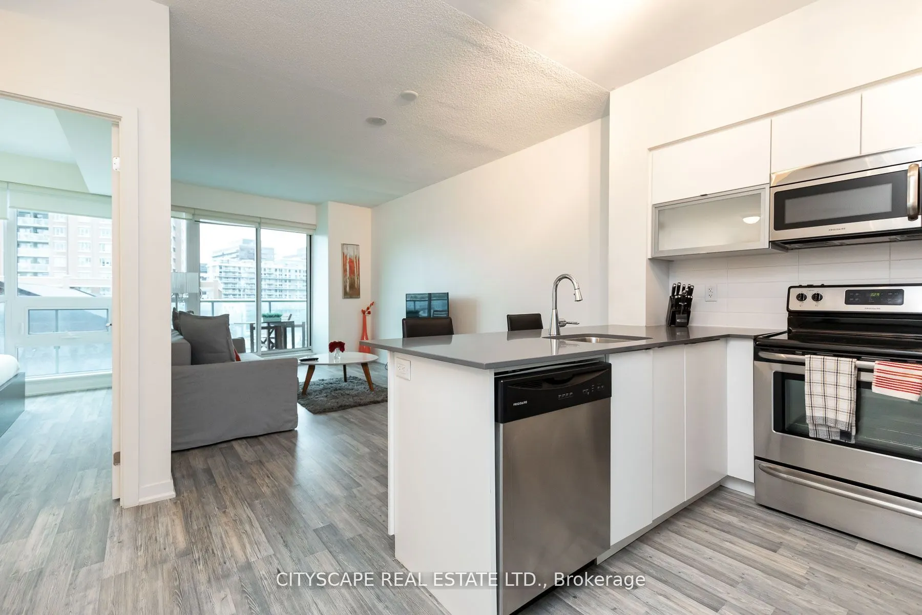 150 East Liberty Street, #515
