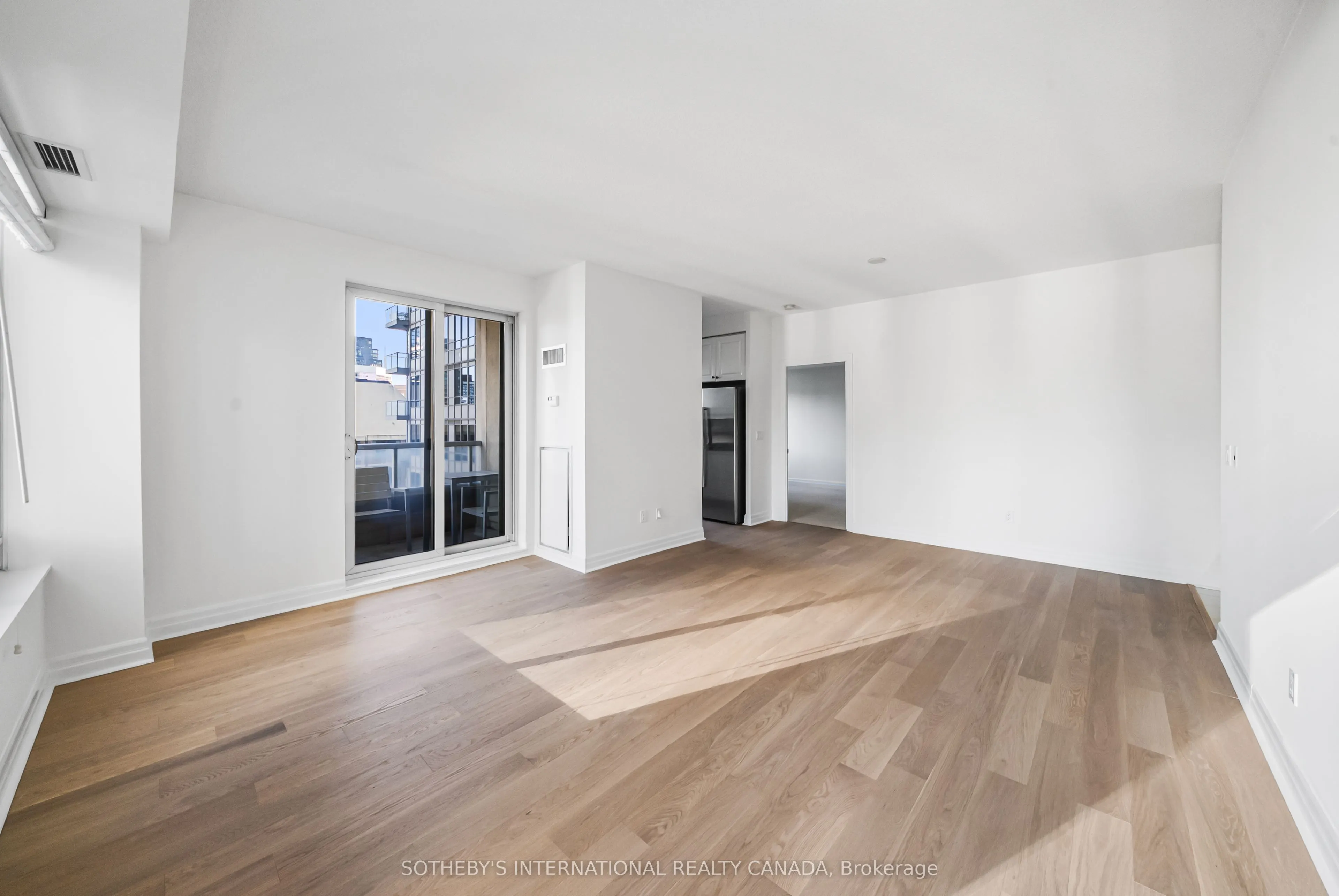 35 Balmuto Street, #2006
