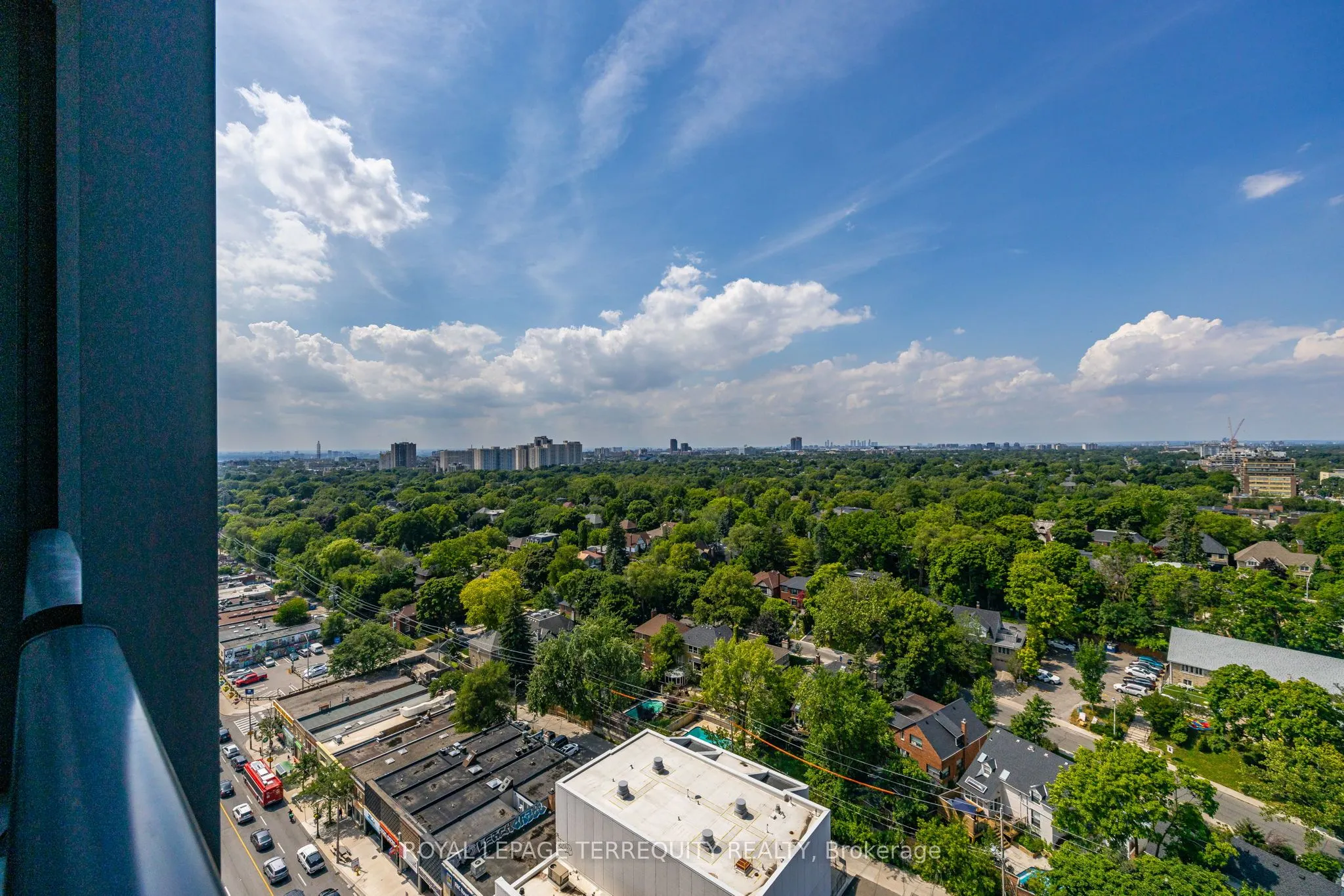 2020 Bathurst Street, #PH10