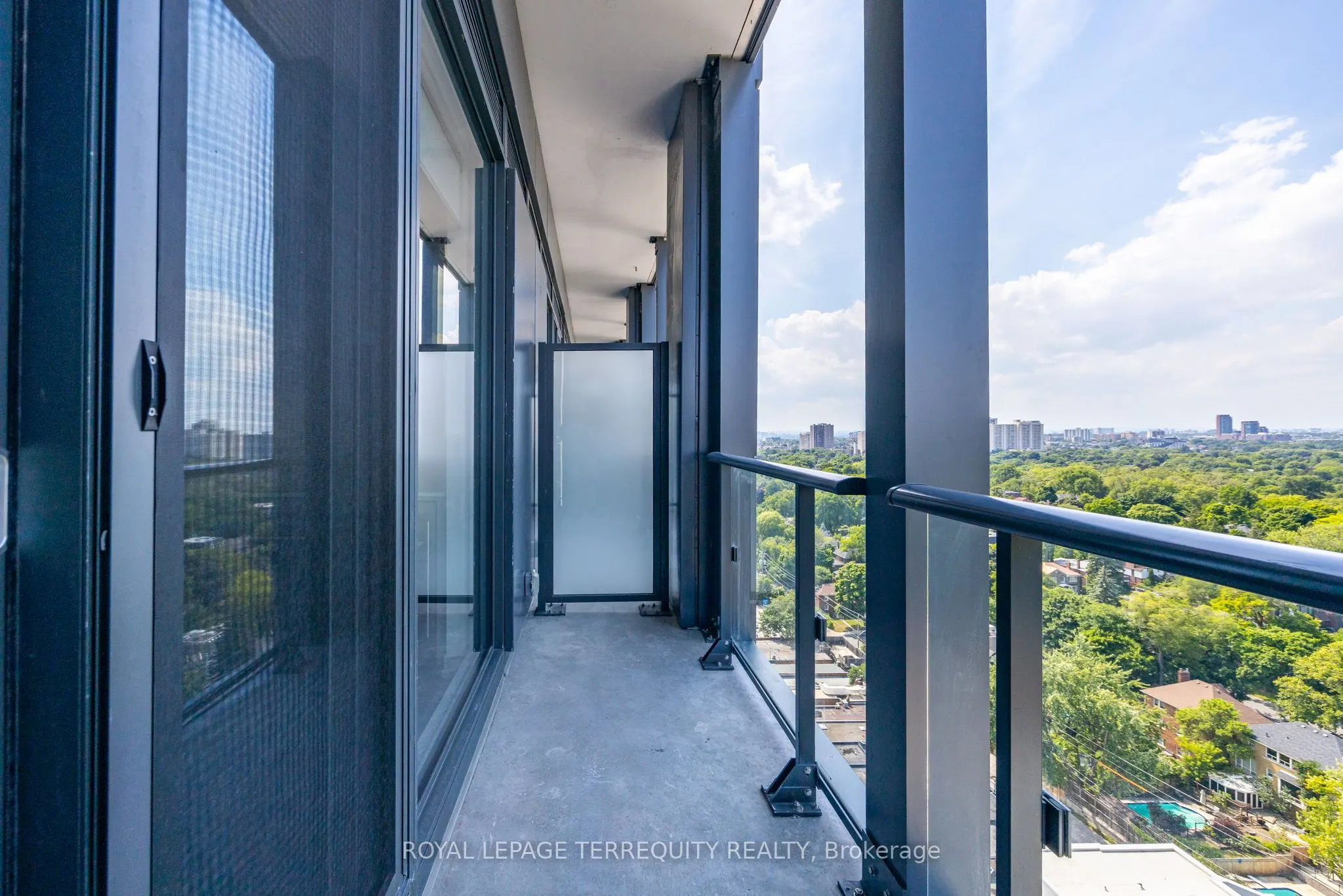 2020 Bathurst Street, #PH10