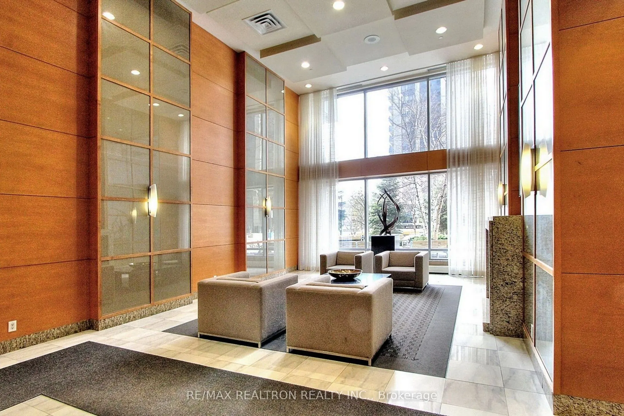 4978 Yonge Street, #2711
