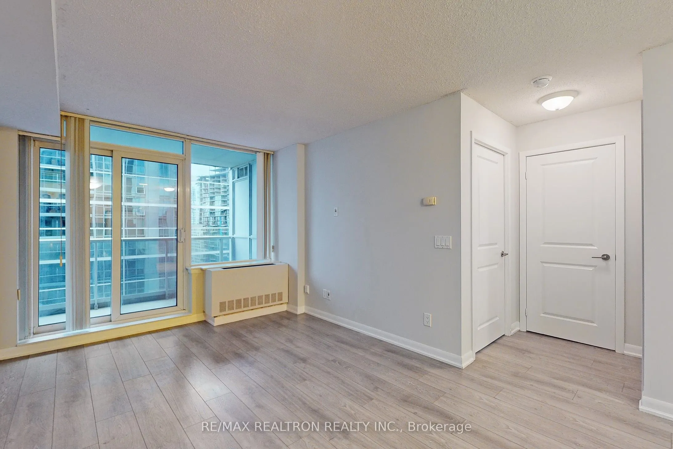 4978 Yonge Street, #2711