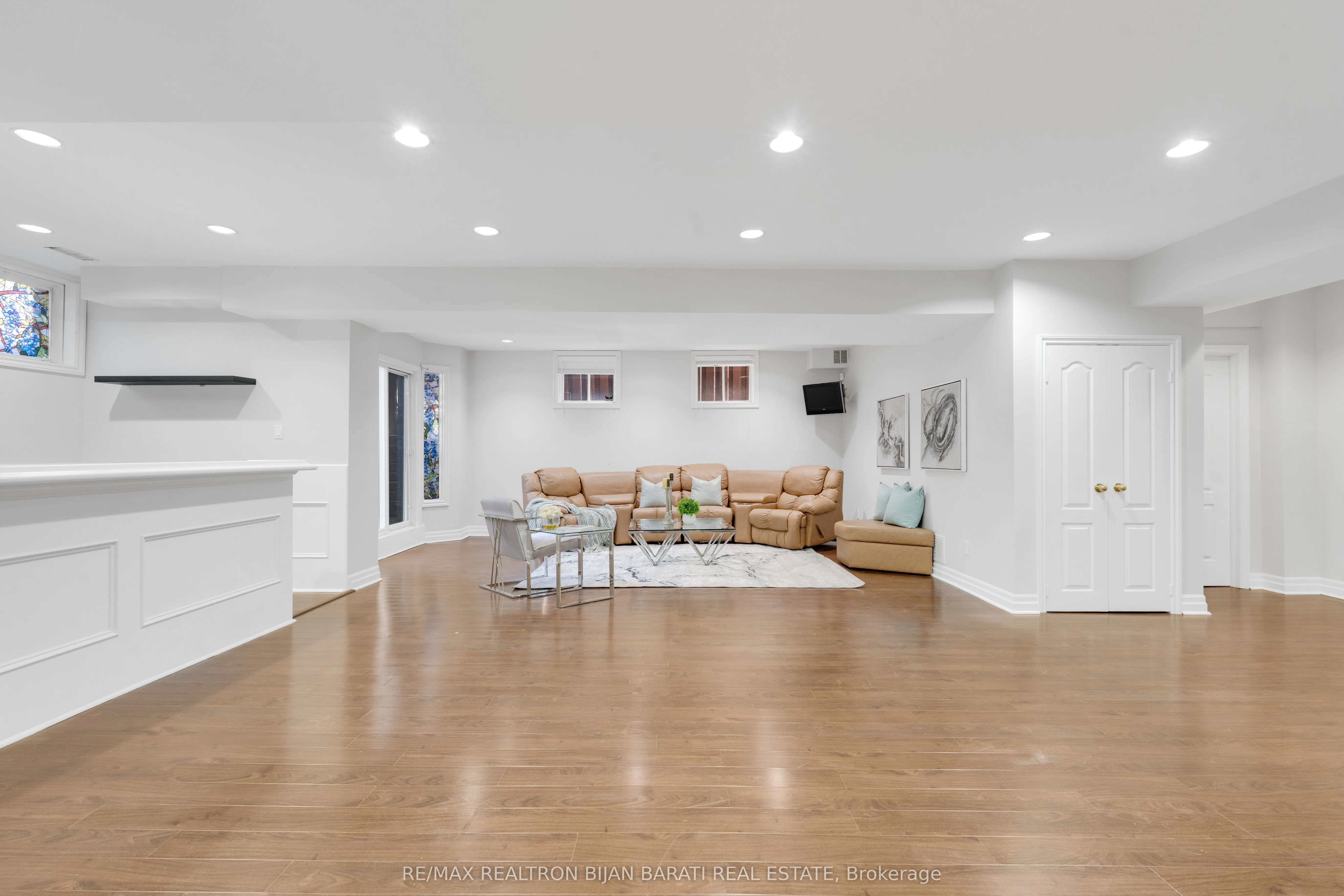 384 Hillcrest Avenue