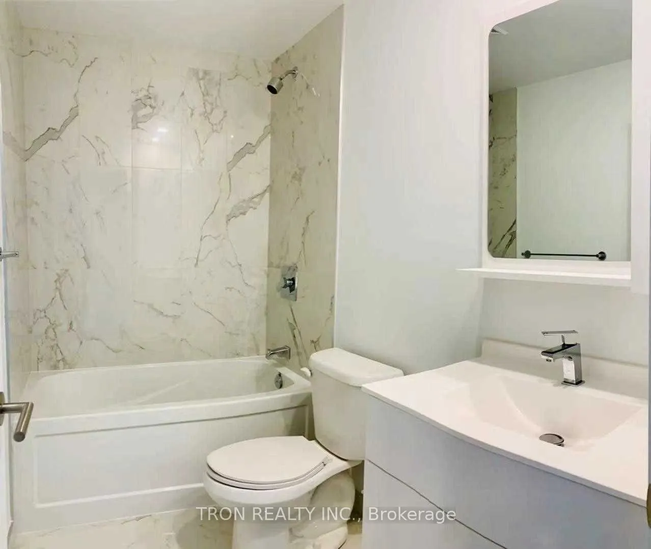 75 Canterbury Place, #806