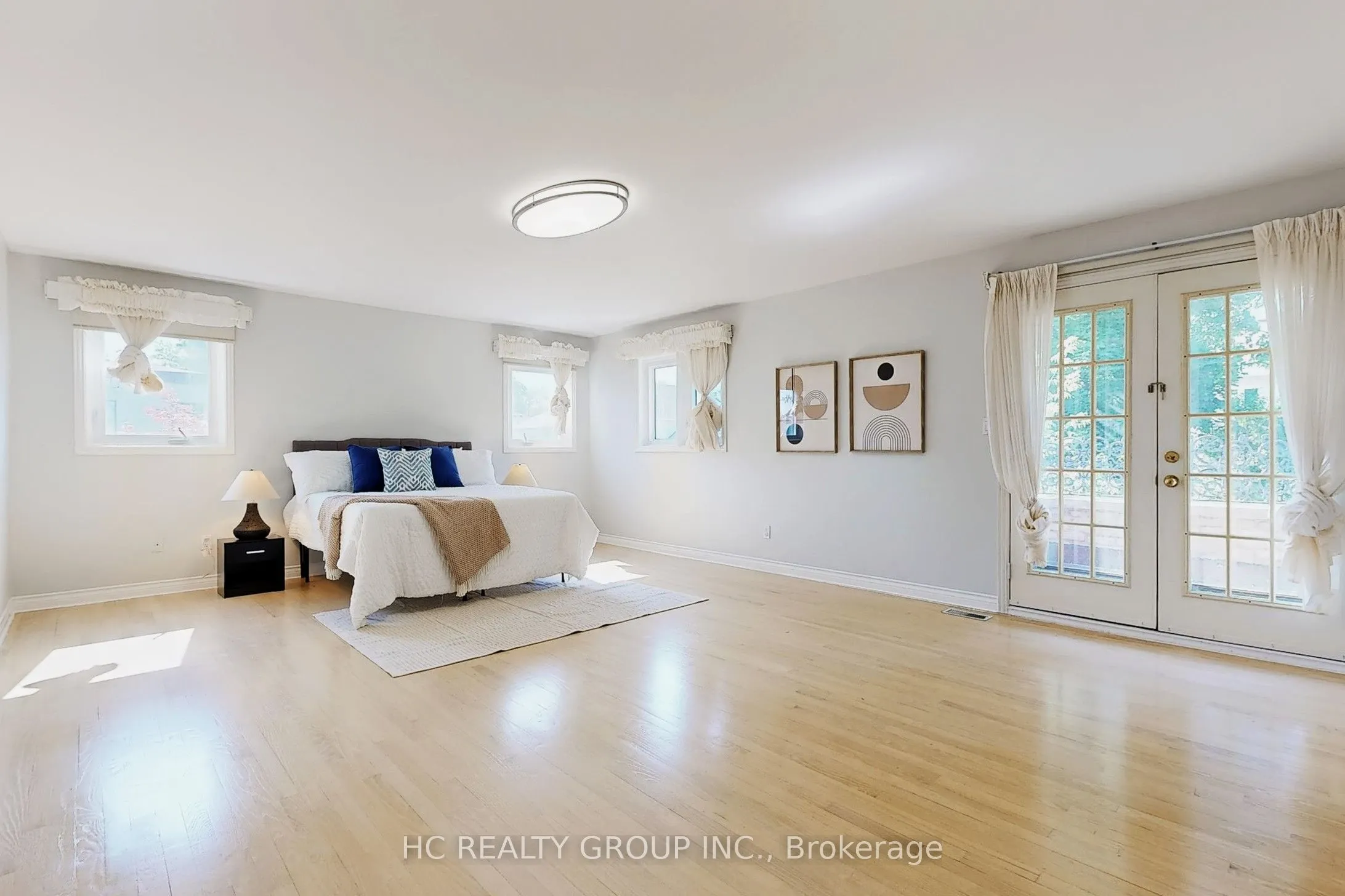 348 Greenfield Avenue