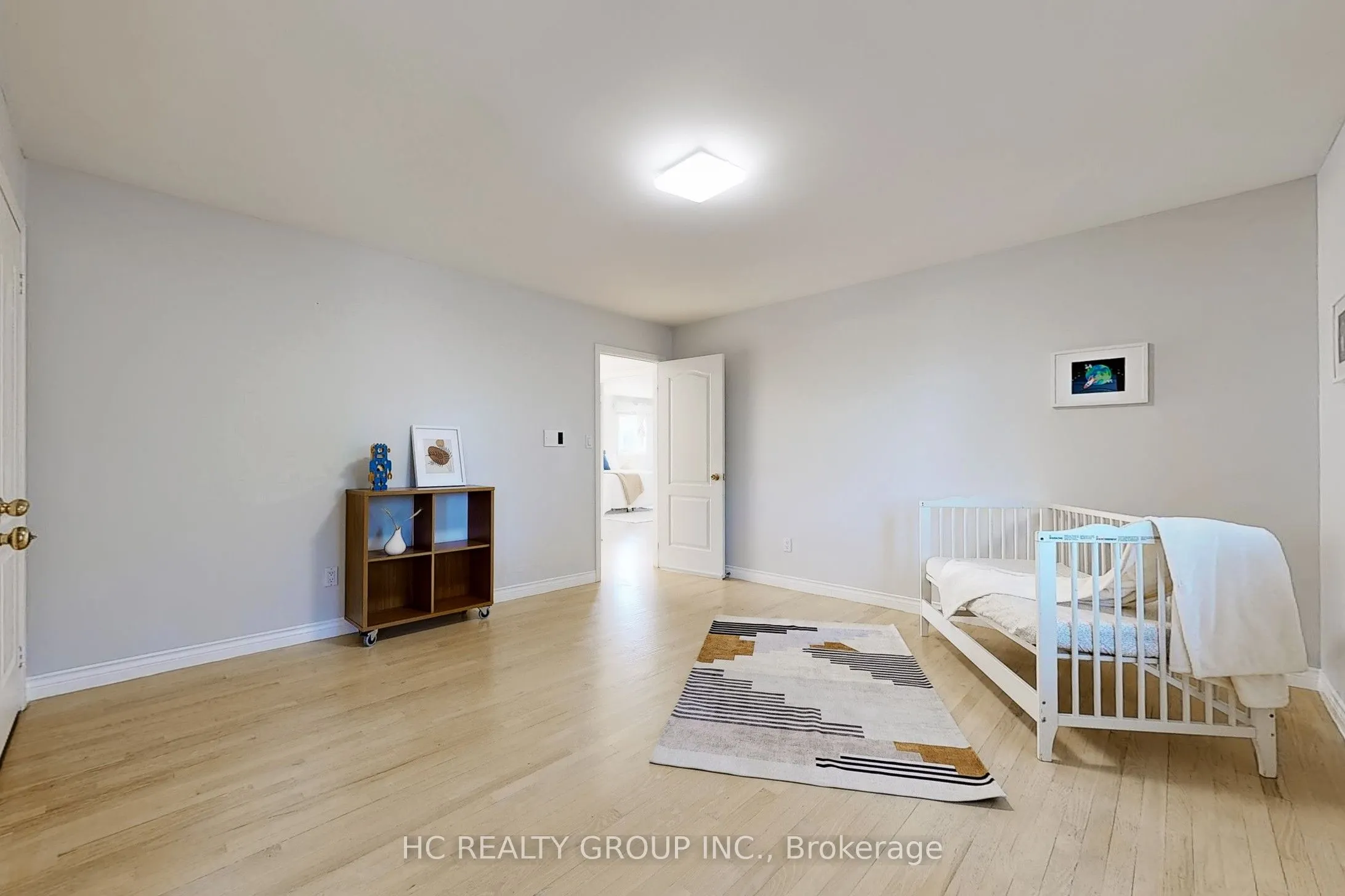 348 Greenfield Avenue