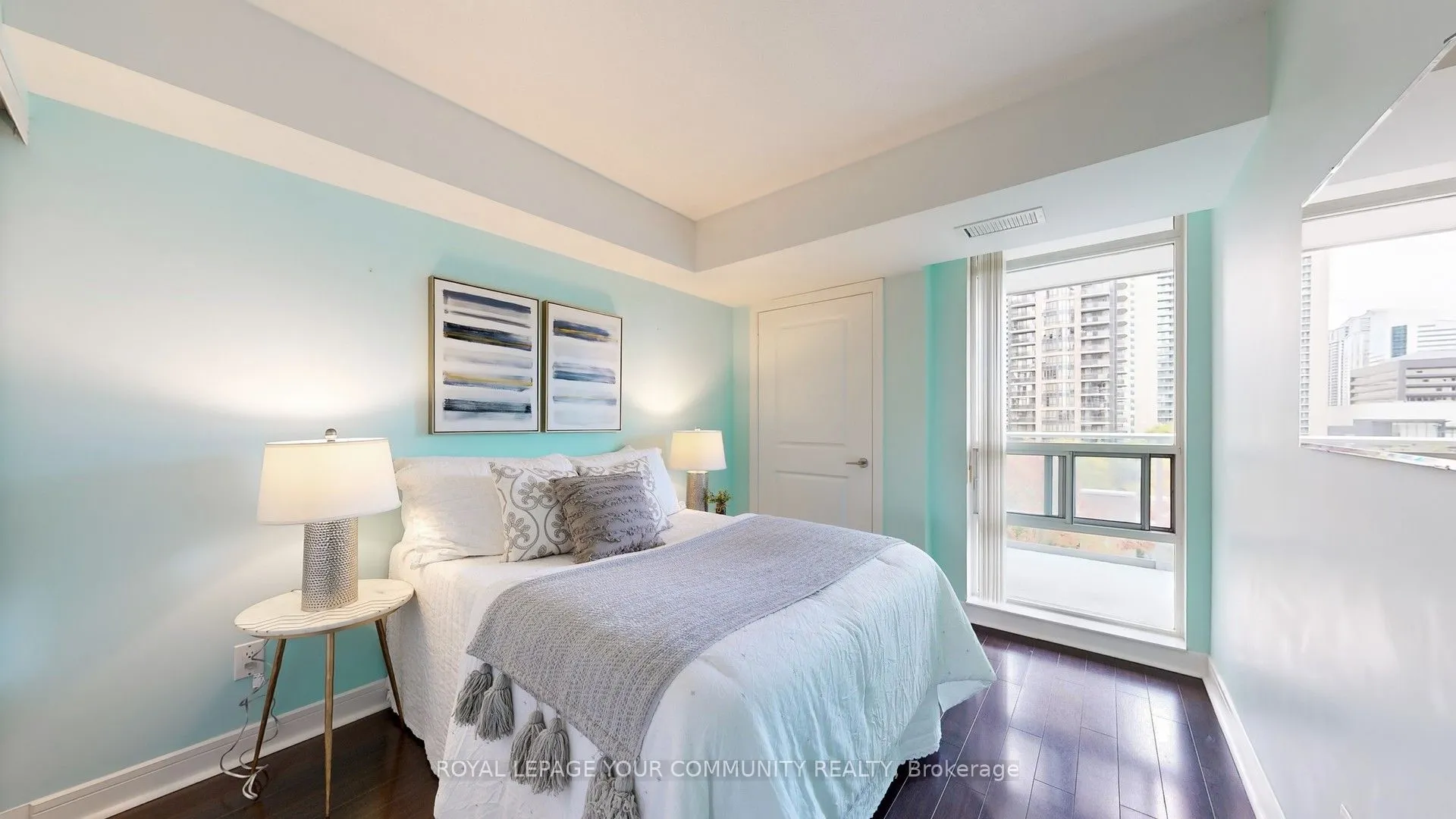 35 Bales Avenue, #706