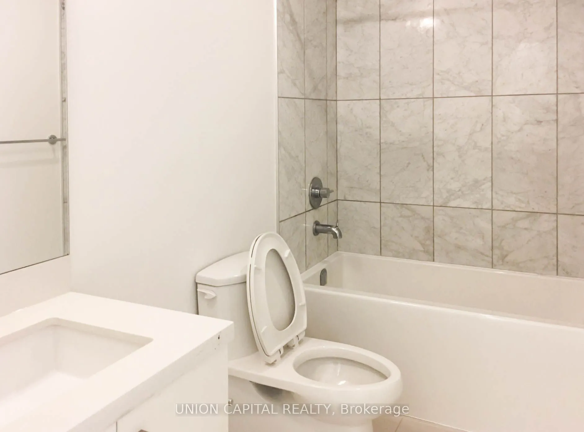 455 Front Street E, #N804