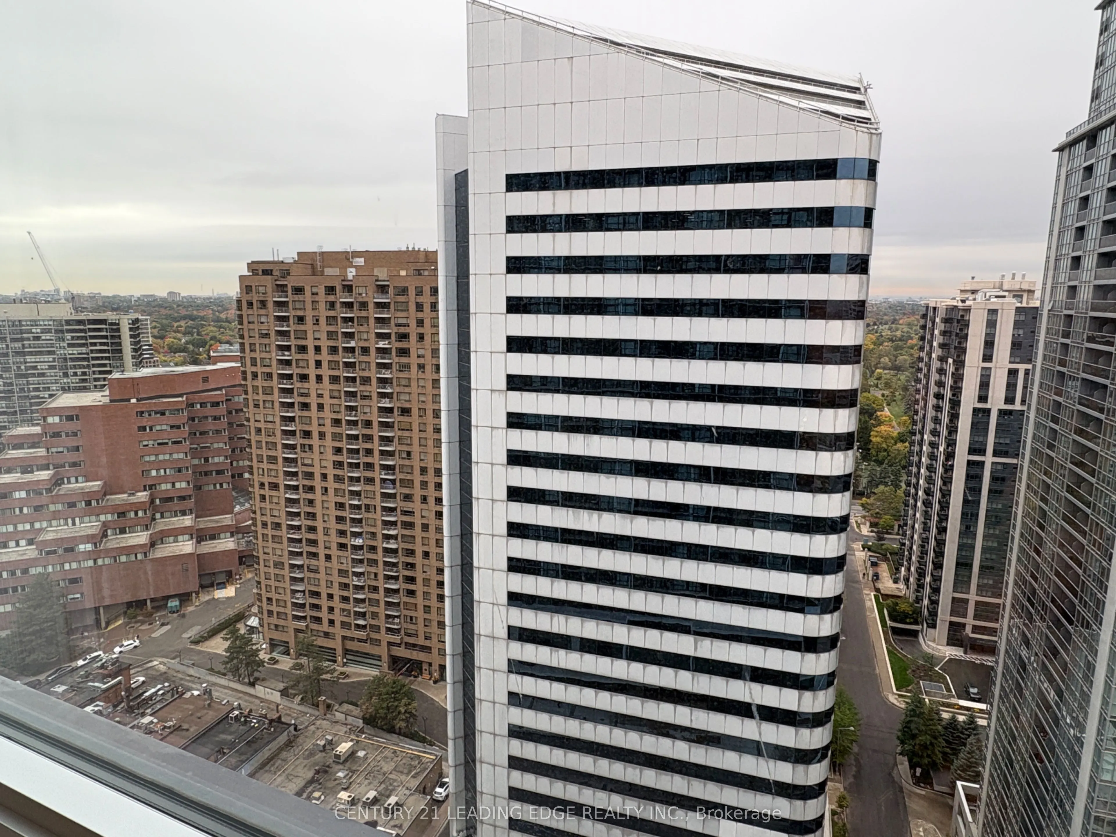 4955 Yonge Street, #2617