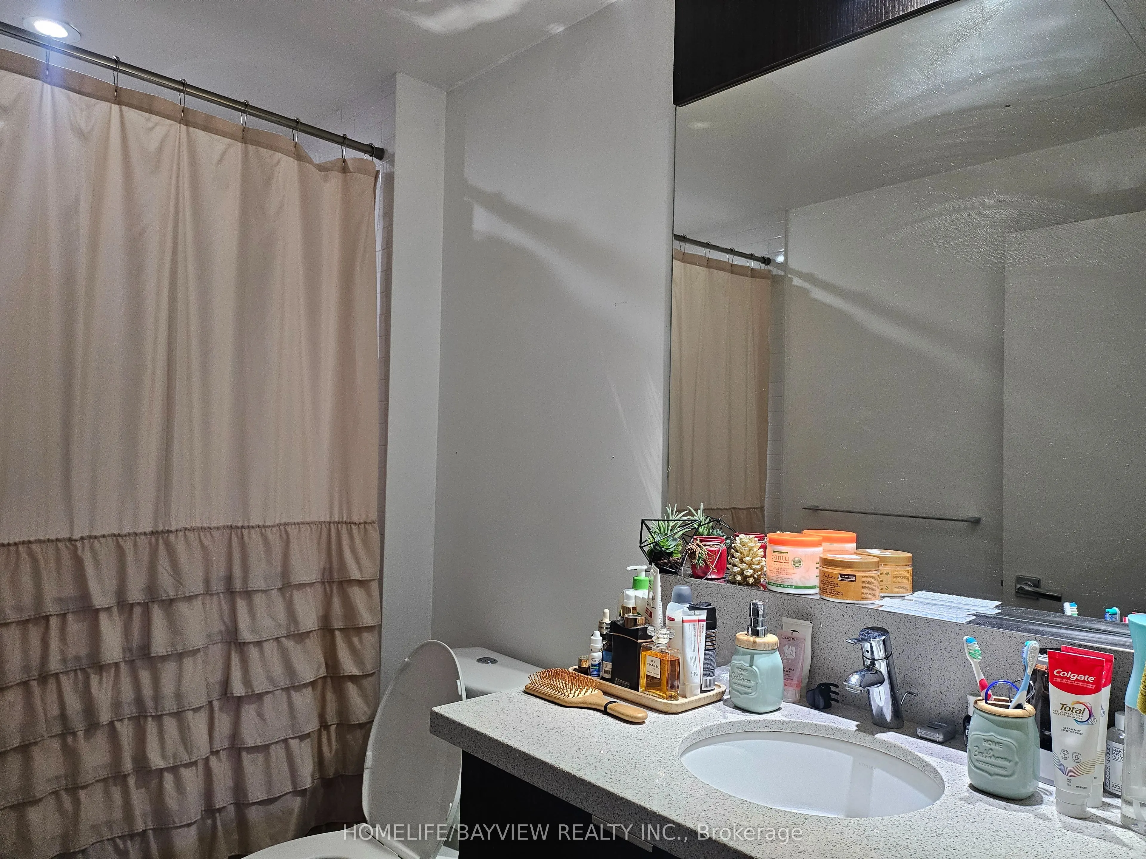 21 Widmer Street, #1810