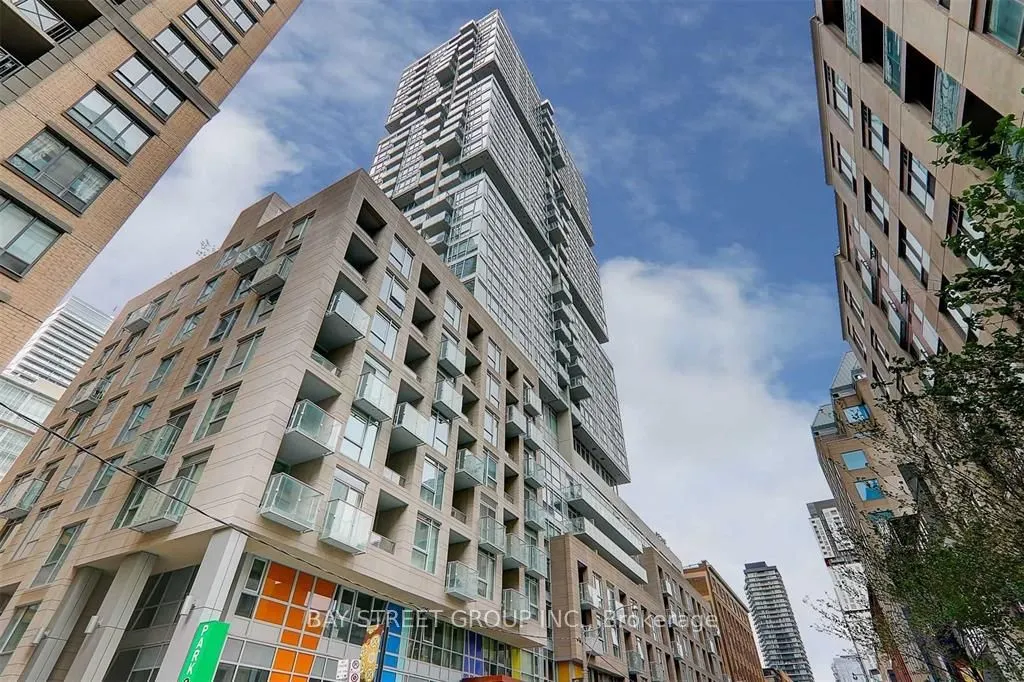 199 Richmond Street W, #203