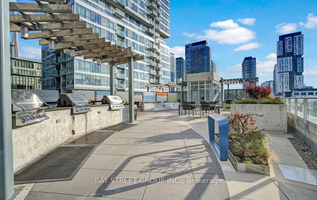 199 Richmond Street W, #203