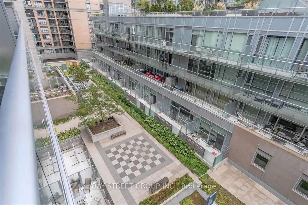 199 Richmond Street W, #203