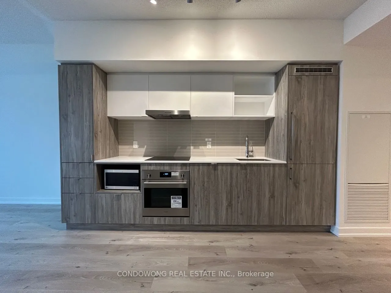 138 Downes Street, #2102