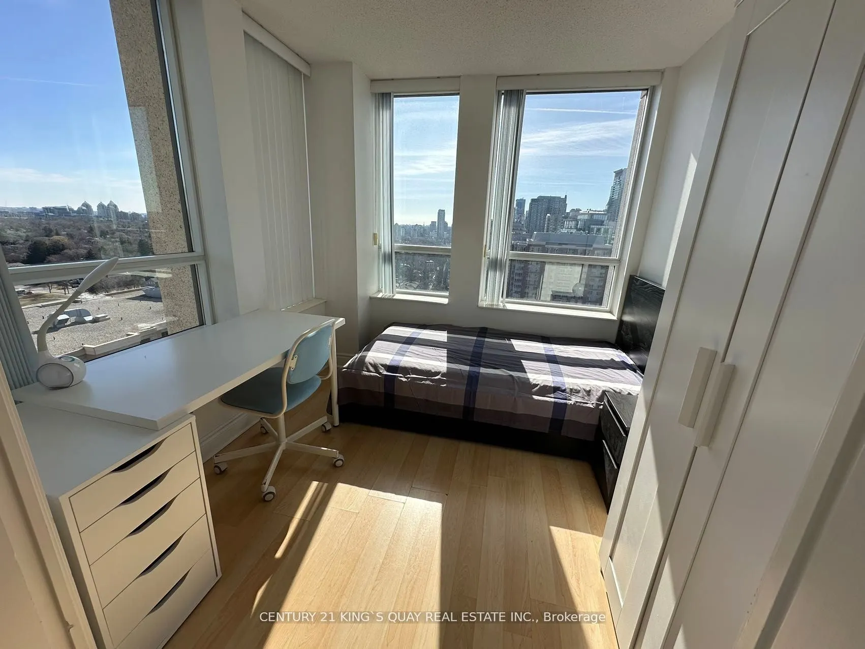 15 Northtown Way, #1724