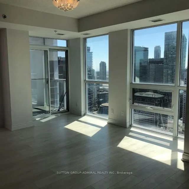 318 Richmond Street W, #3804