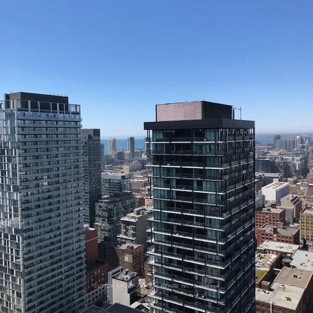 318 Richmond Street W, #3804