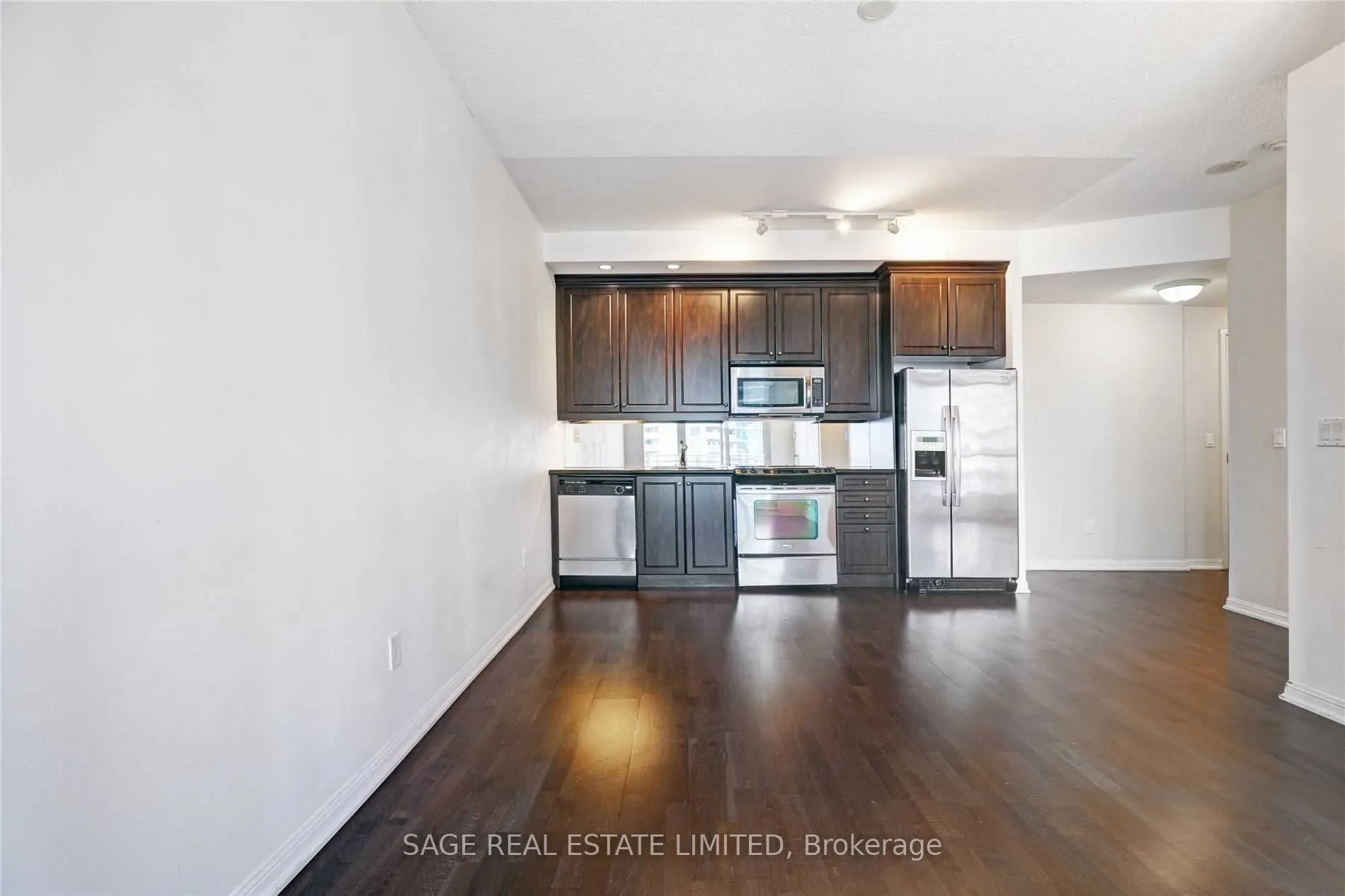 21 Grand Magazine Street, #1609