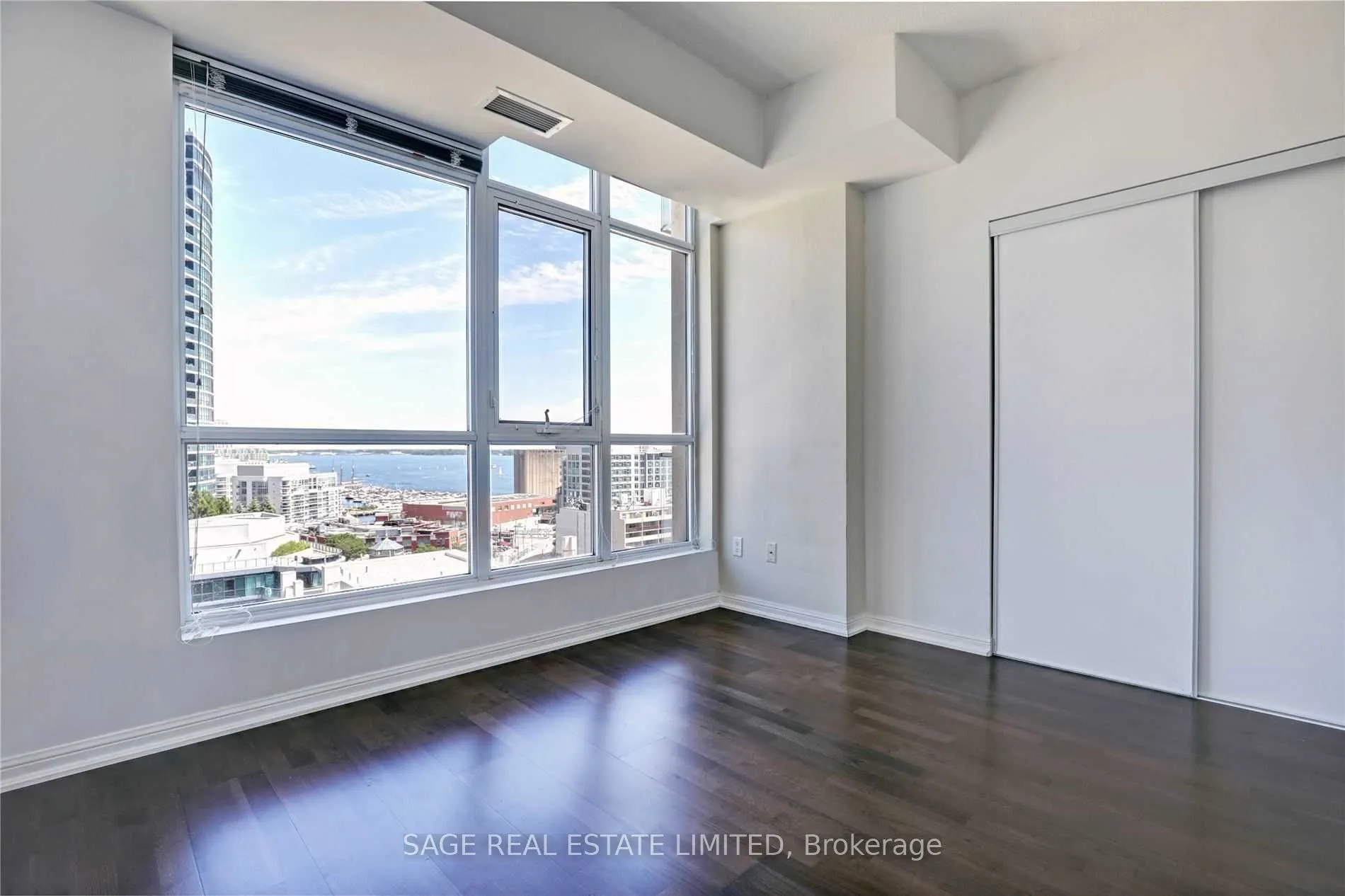 21 Grand Magazine Street, #1609