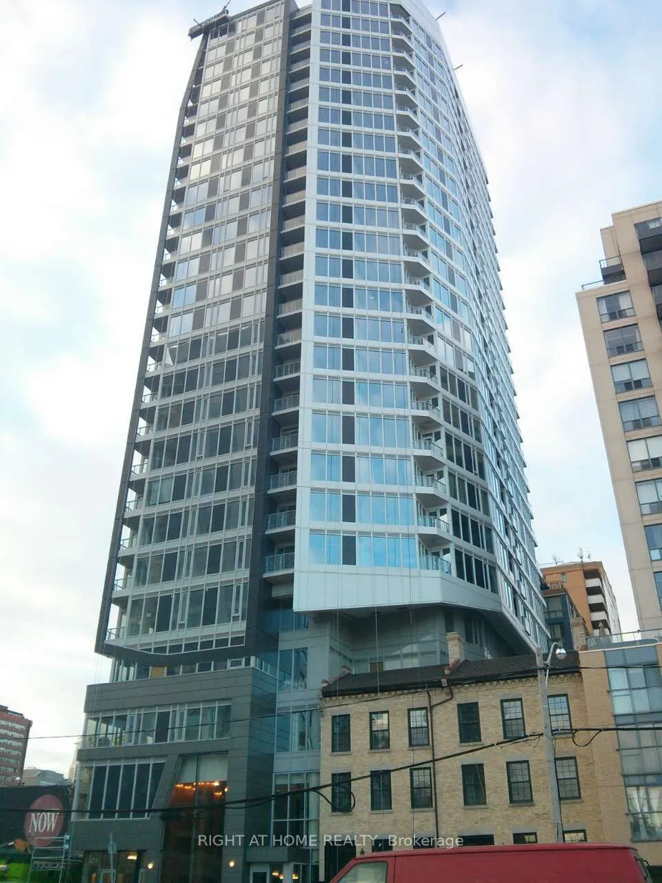 68 Shuter Street, #2303