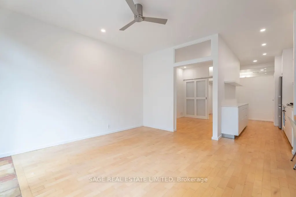 34 Claremont Street, #104