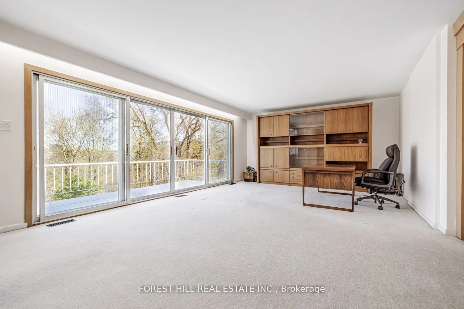 10 Courtwood Place