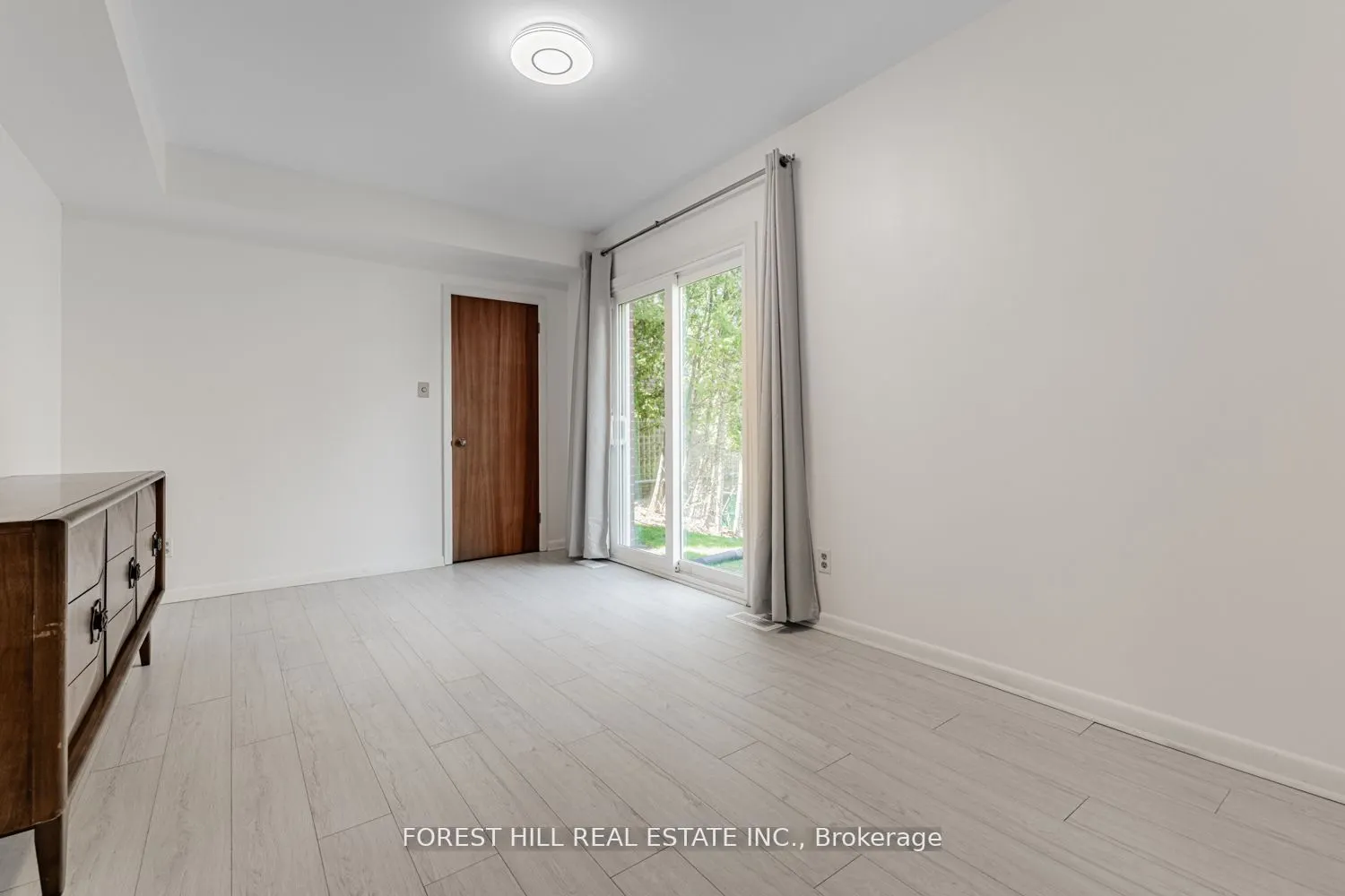 10 Courtwood Place