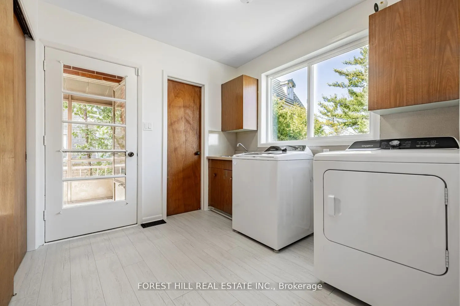 10 Courtwood Place
