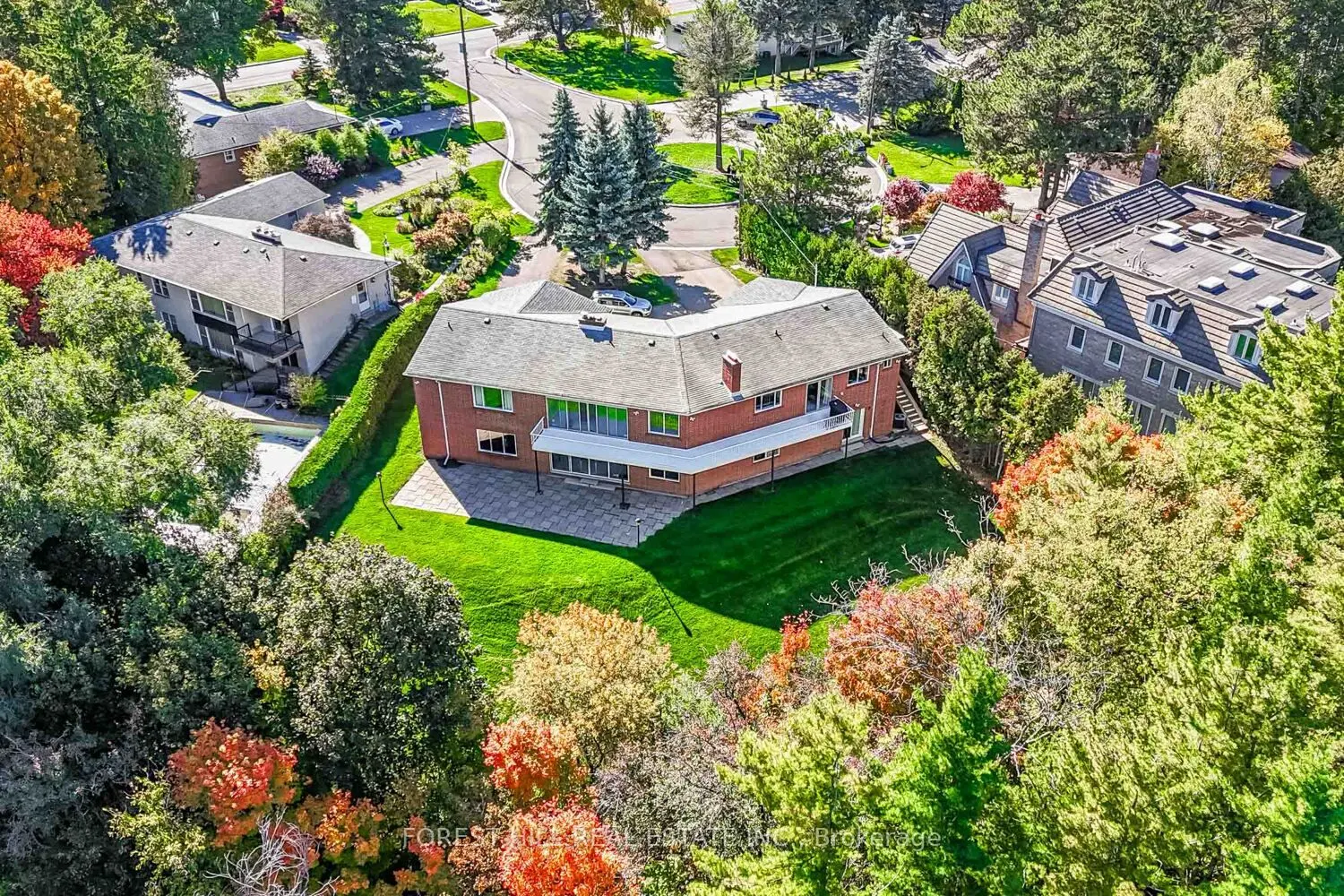 10 Courtwood Place