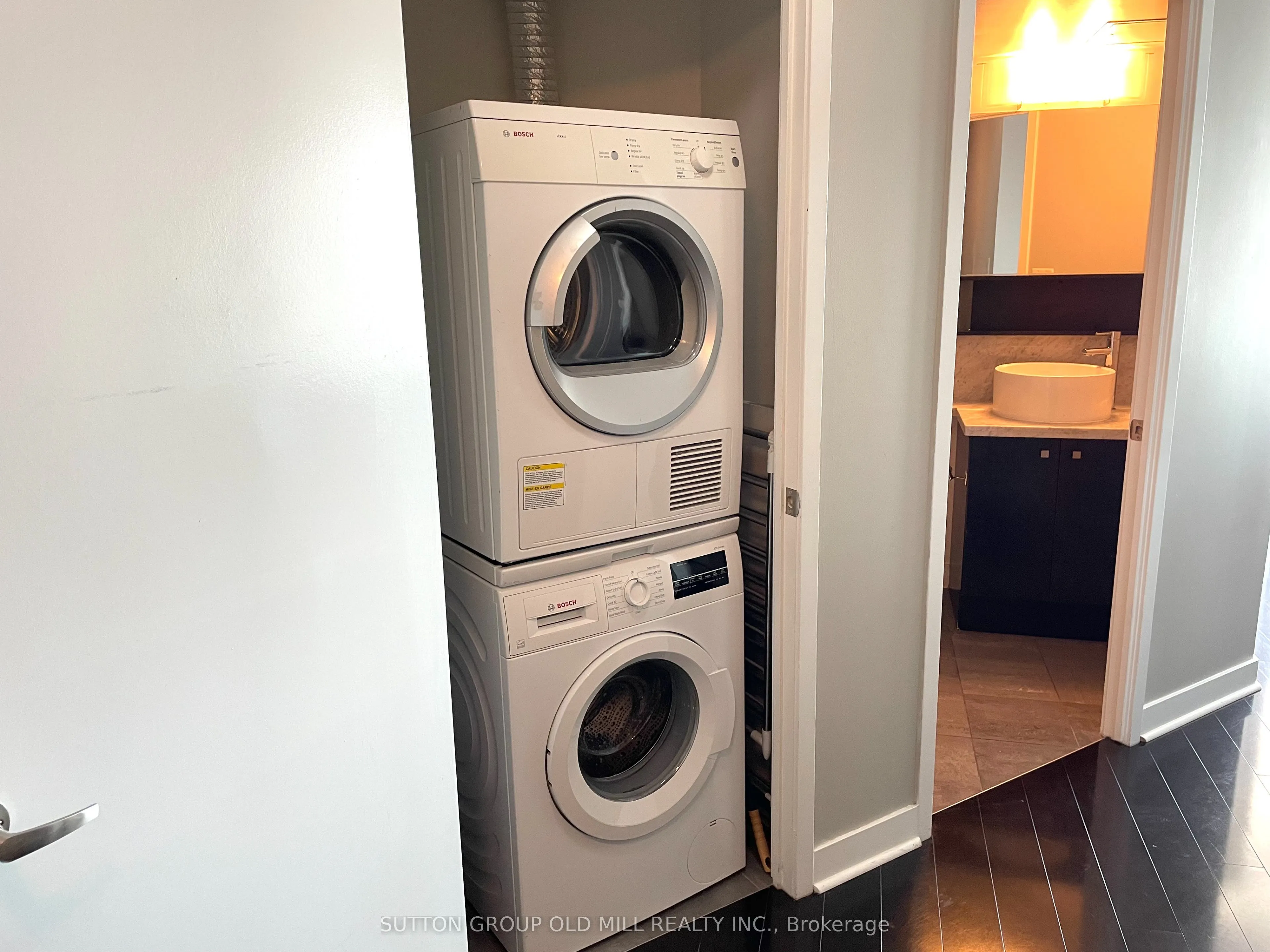 11 Brunel Court, #3610