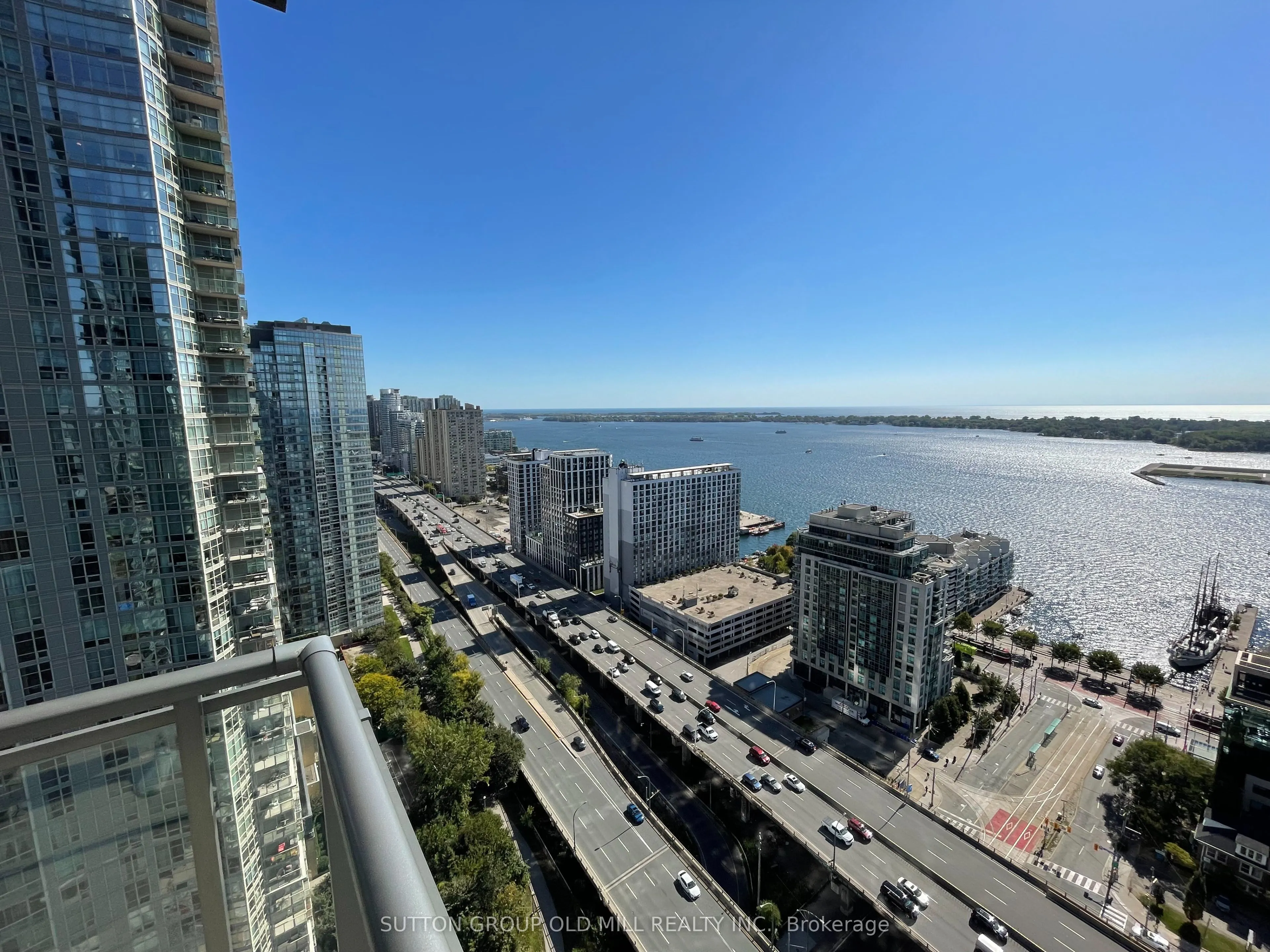 11 Brunel Court, #3610