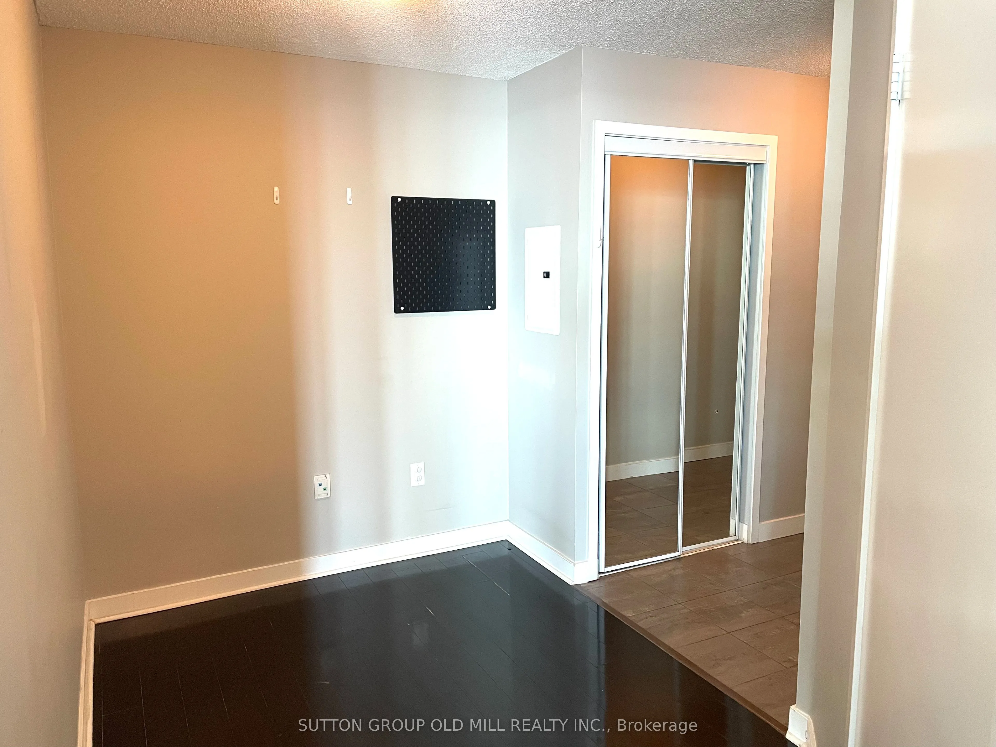 11 Brunel Court, #3610