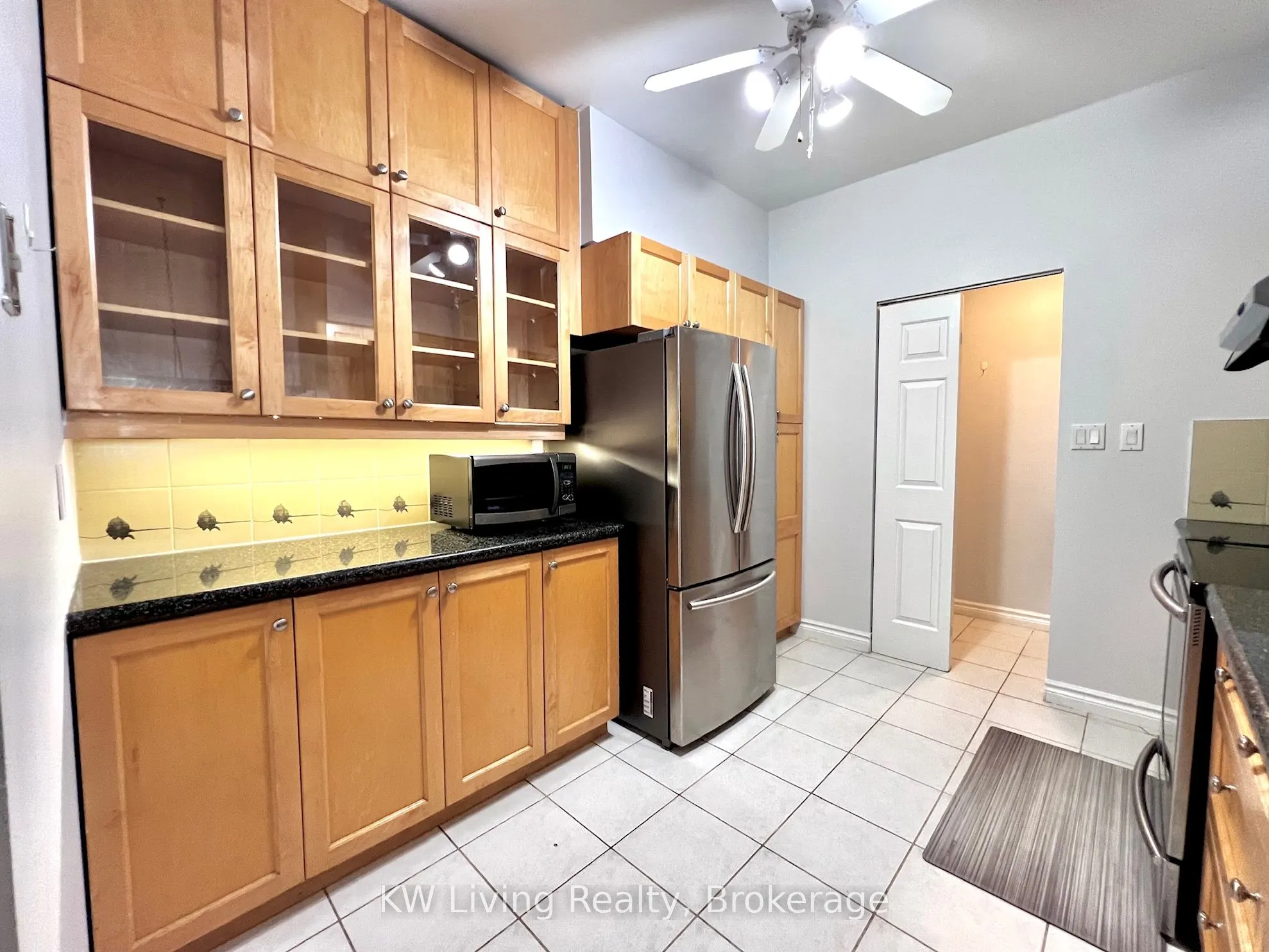 30 Greenfield Avenue, #PH10