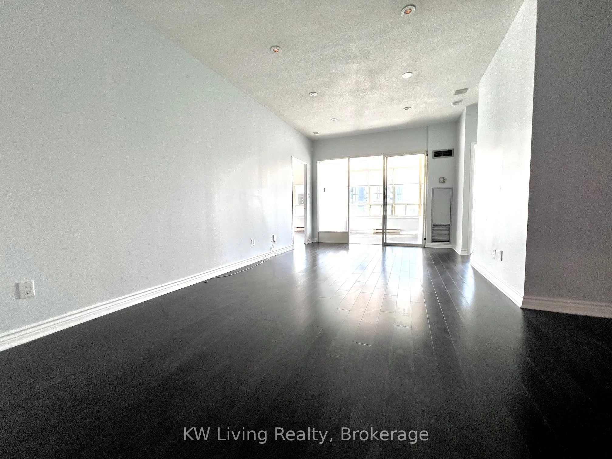30 Greenfield Avenue, #PH10