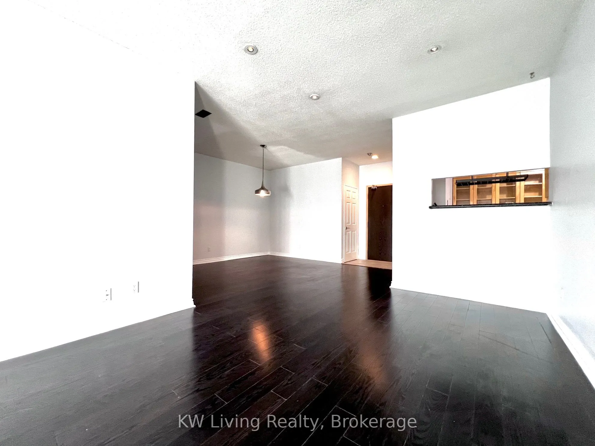 30 Greenfield Avenue, #PH10