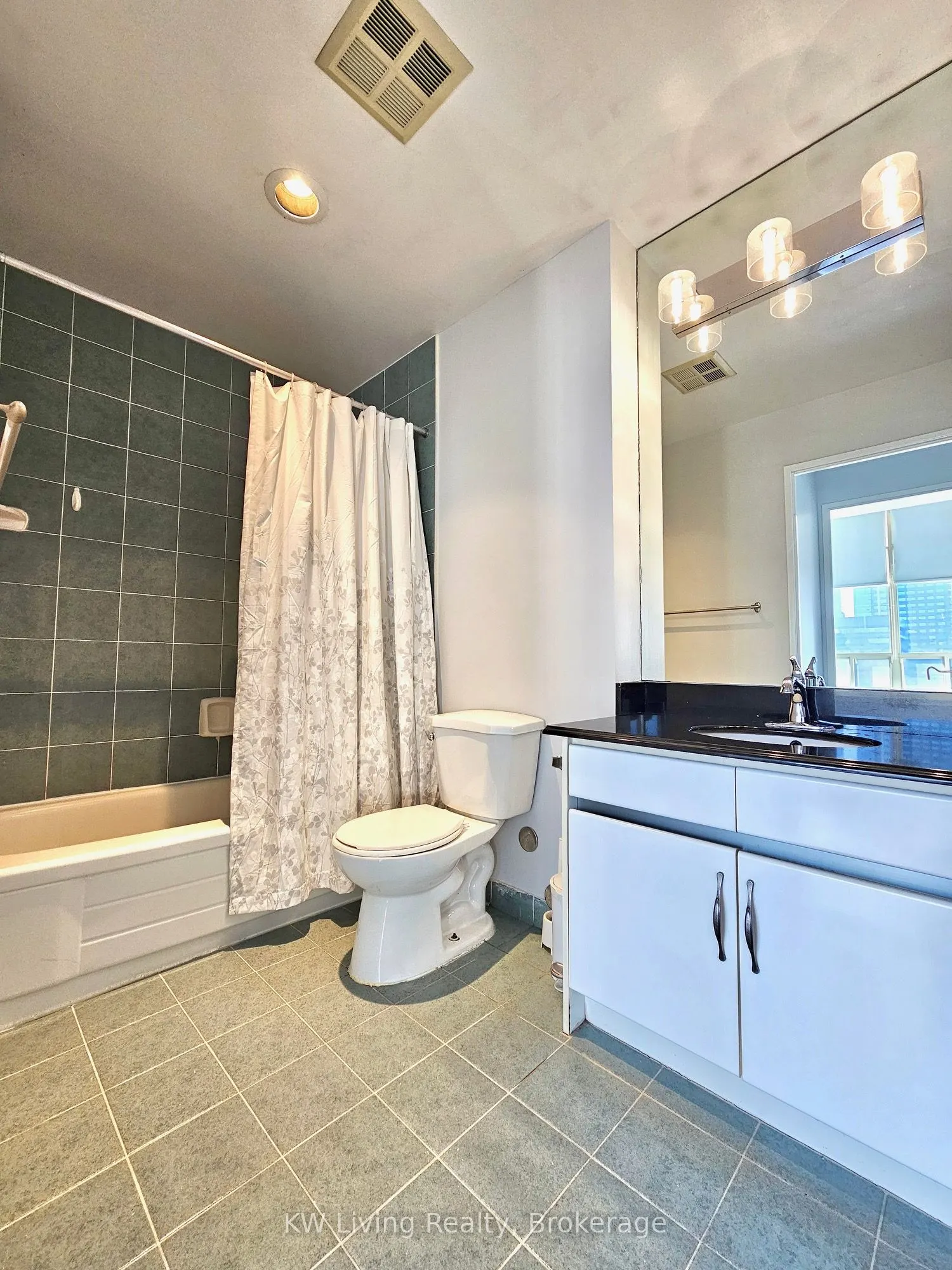 30 Greenfield Avenue, #PH10
