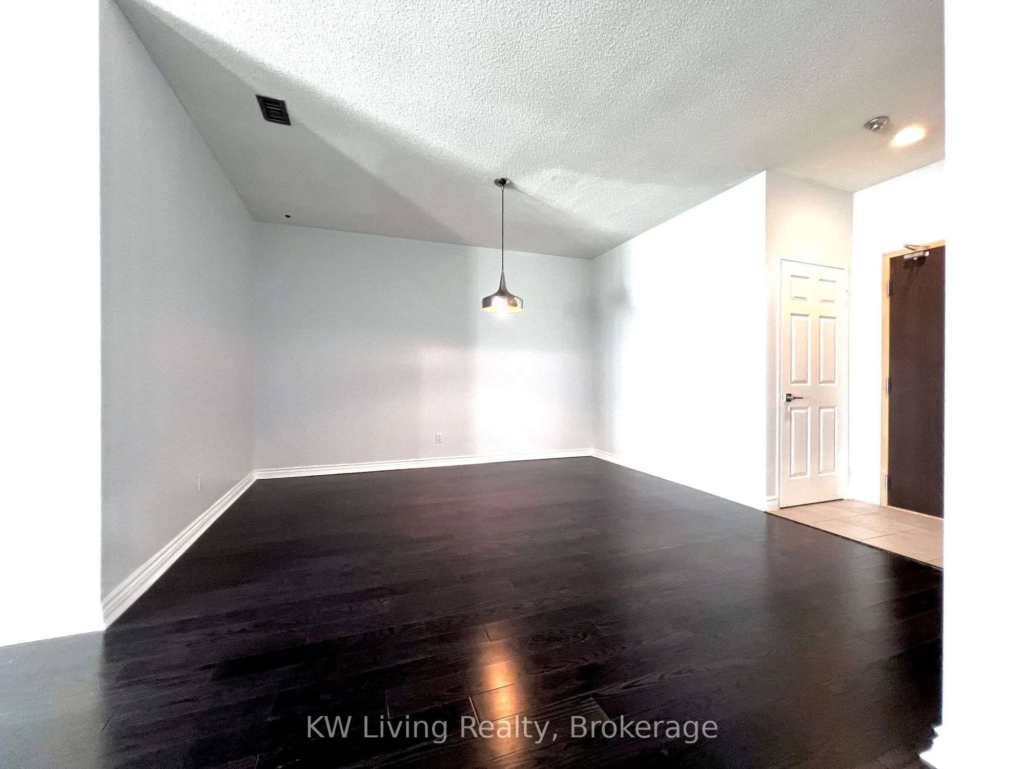 30 Greenfield Avenue, #PH10