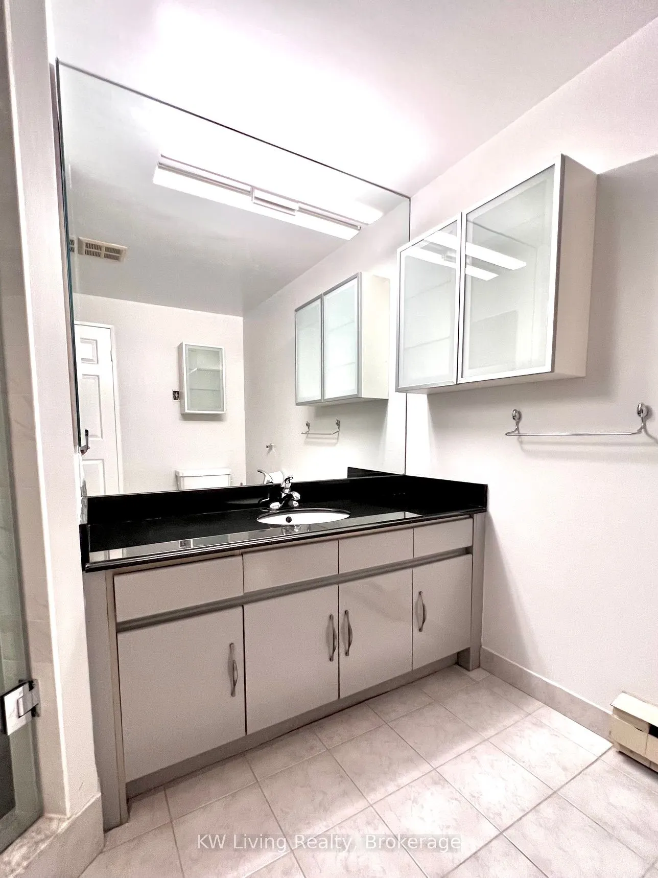 30 Greenfield Avenue, #PH10