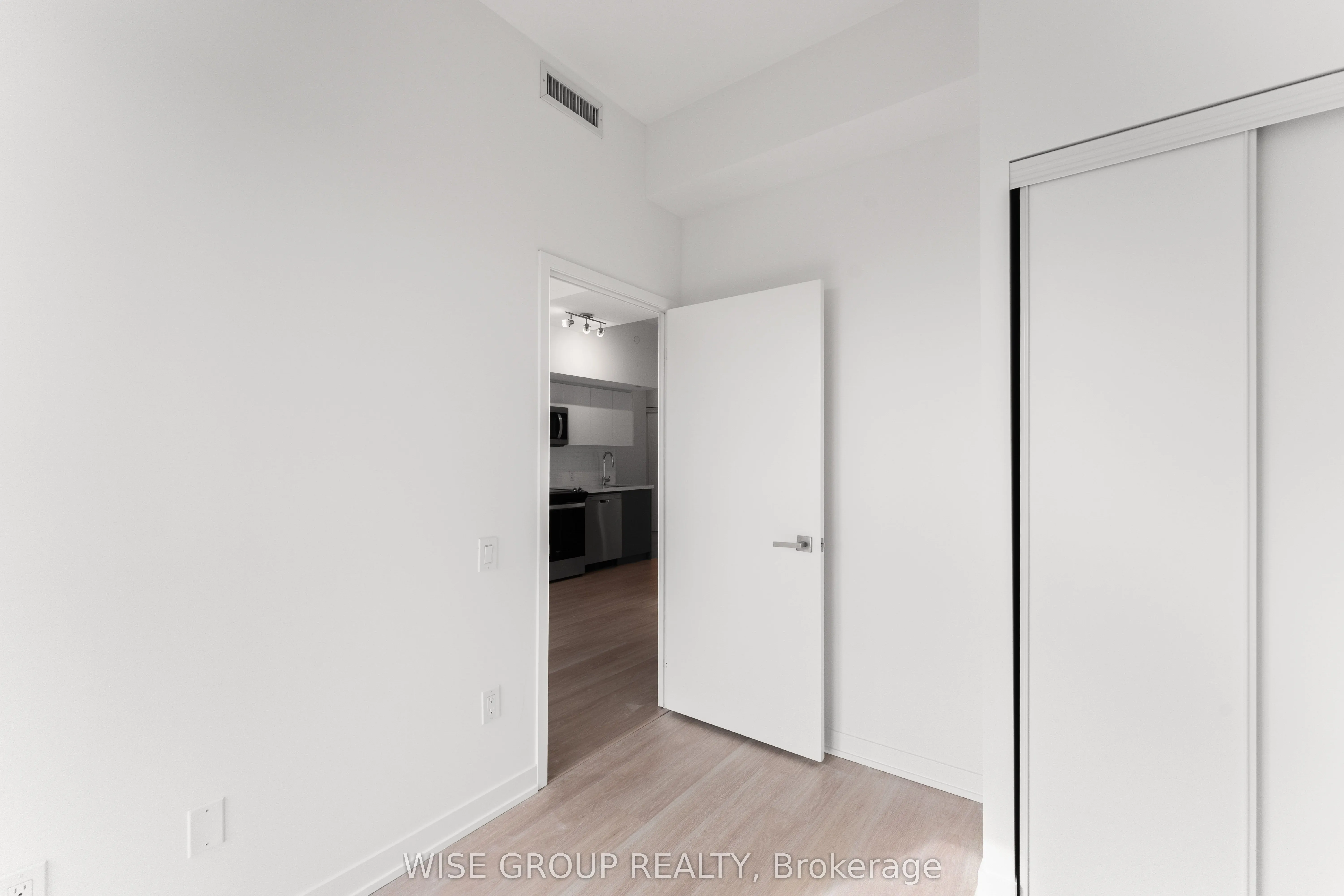 500 Wilson Avenue, #1116