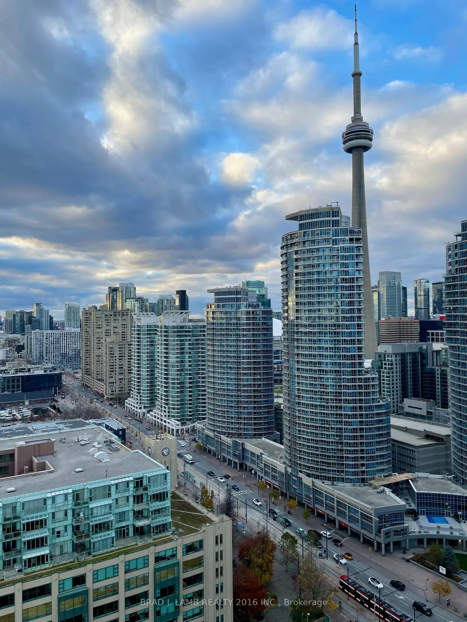 99 Harbour Square, #2911