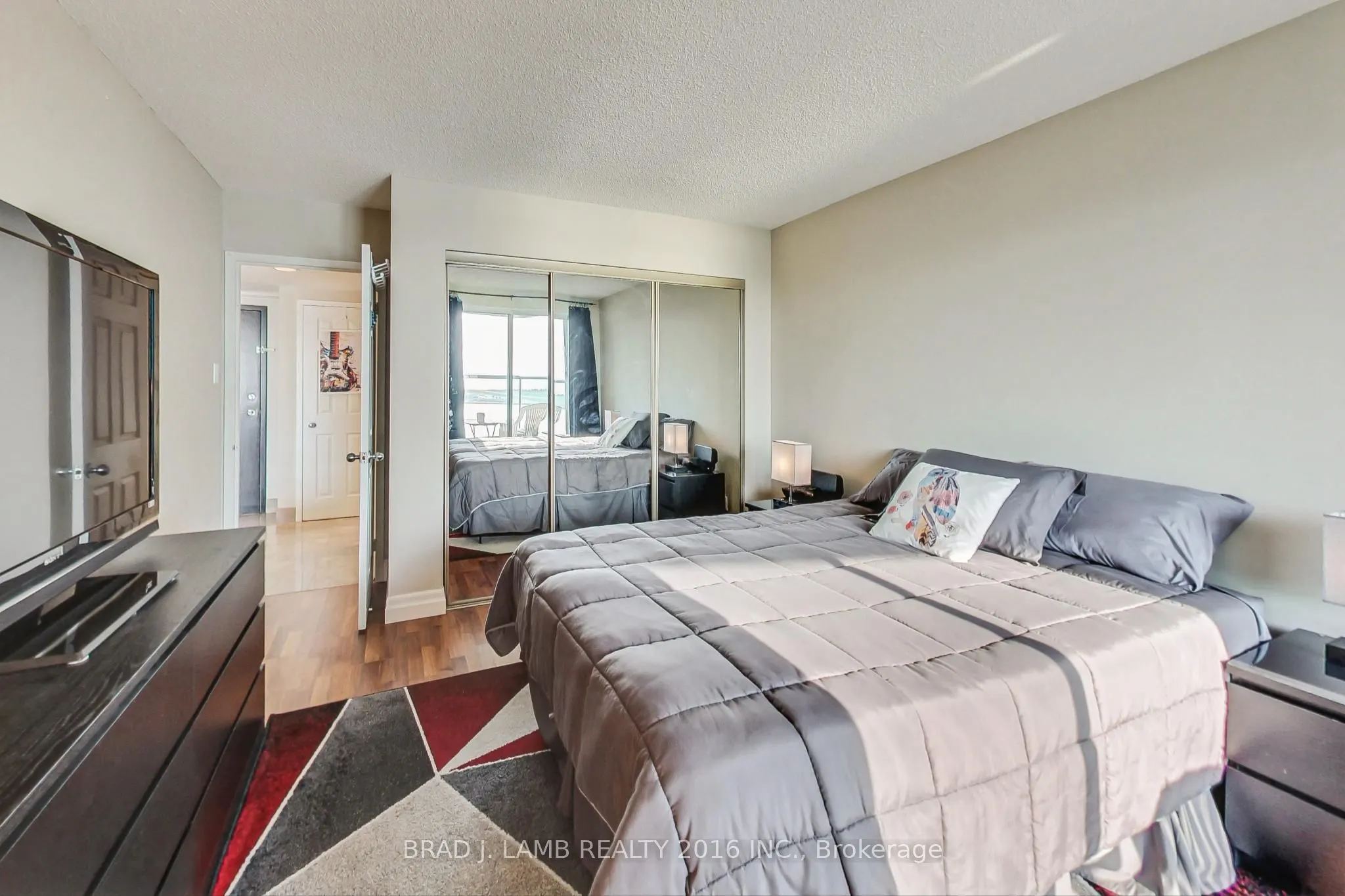 99 Harbour Square, #2911