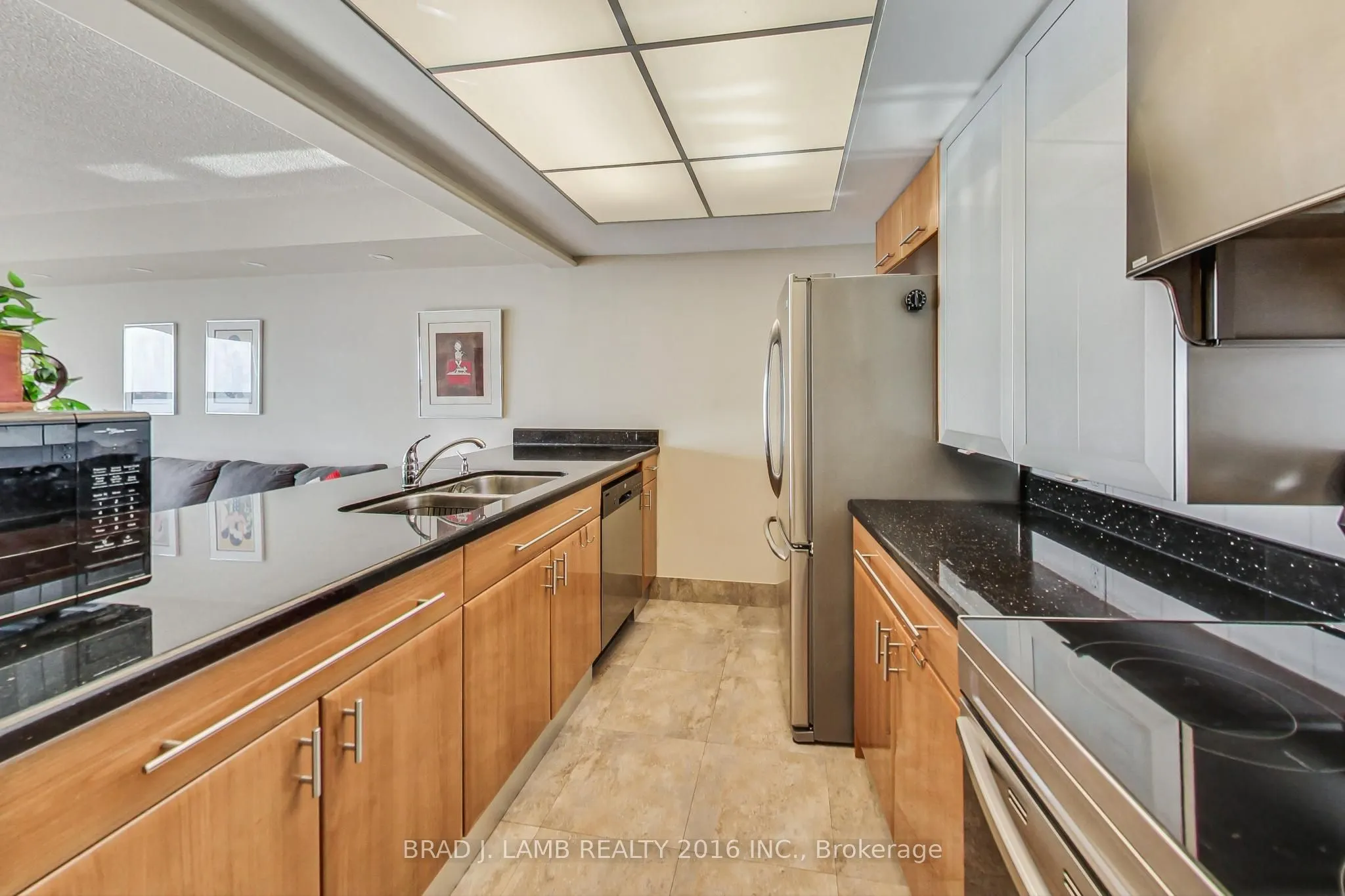 99 Harbour Square, #2911