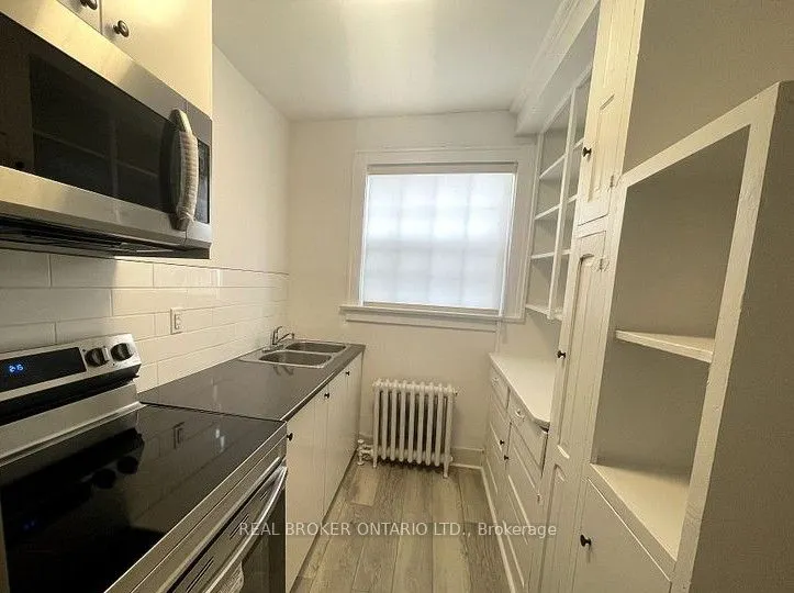 2 Broadway Avenue, #9