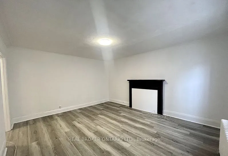 2 Broadway Avenue, #9