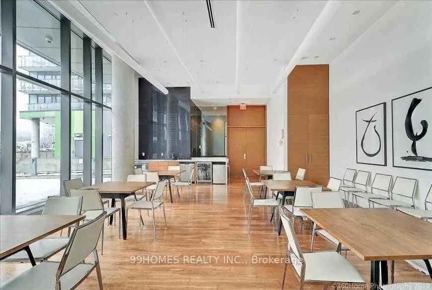 170 Fort York Boulevard, #513
